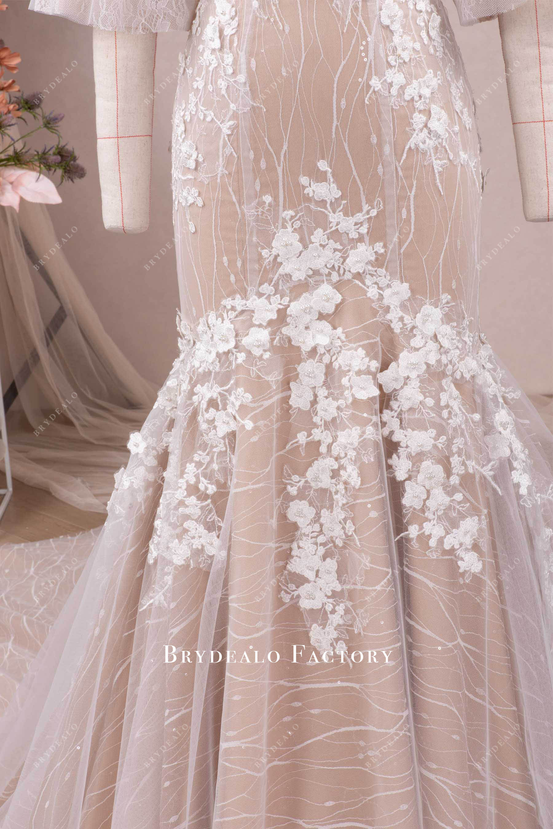 pearl flower lace wedding dress