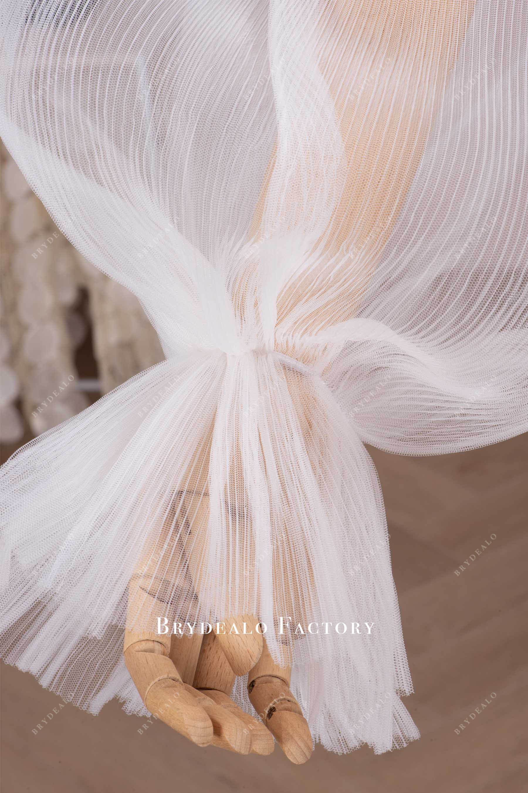 pleated tulle elastic wrist closure bridal sleeves