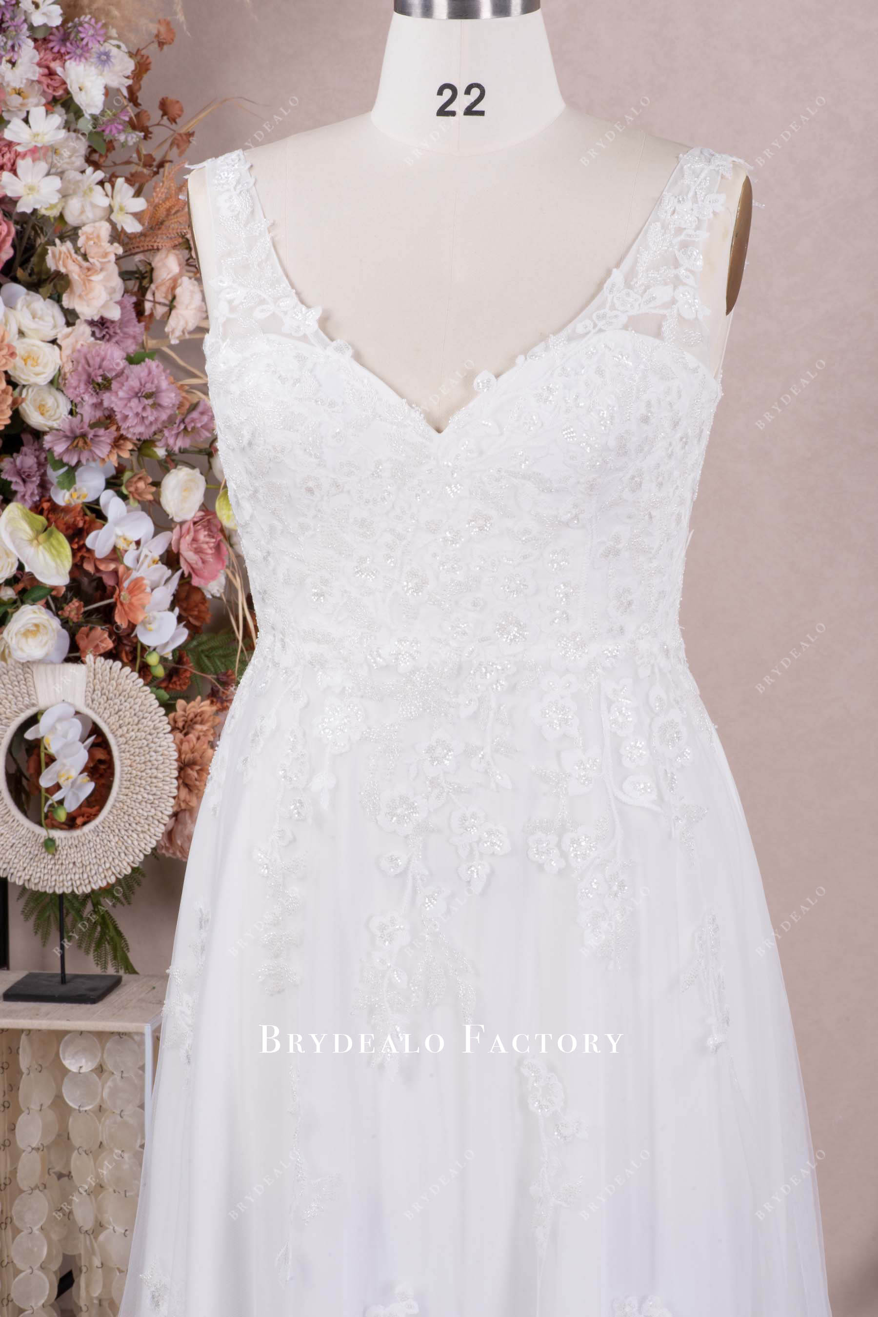 plus size sleeveless lace wedding dress