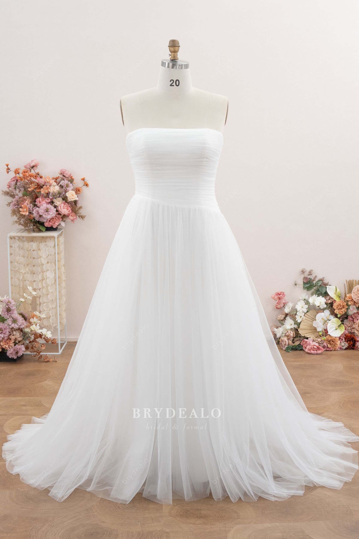 plus size strapless wedding dress
