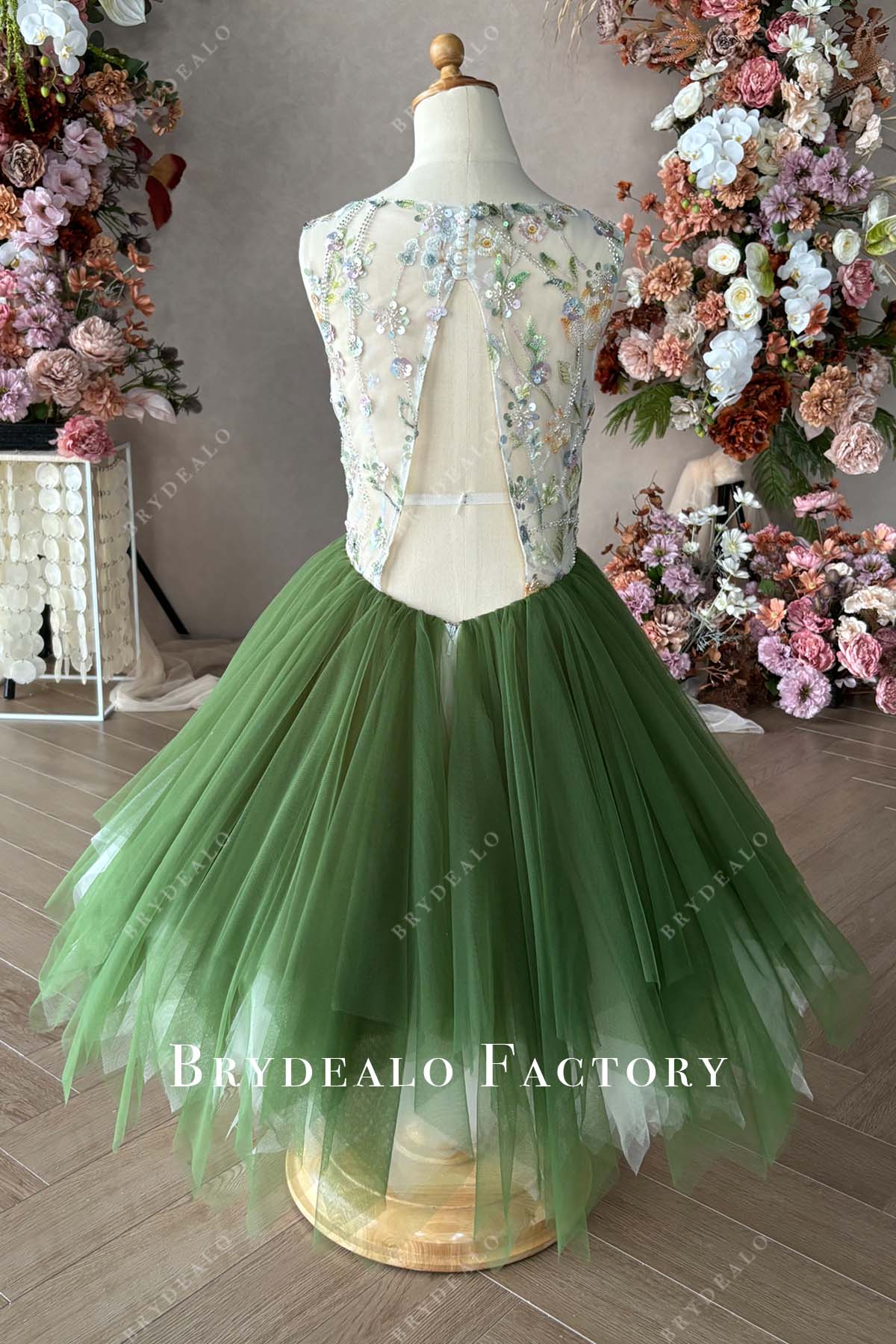 Private Label Custom Embroidery Sparkly Flower Girl Dress