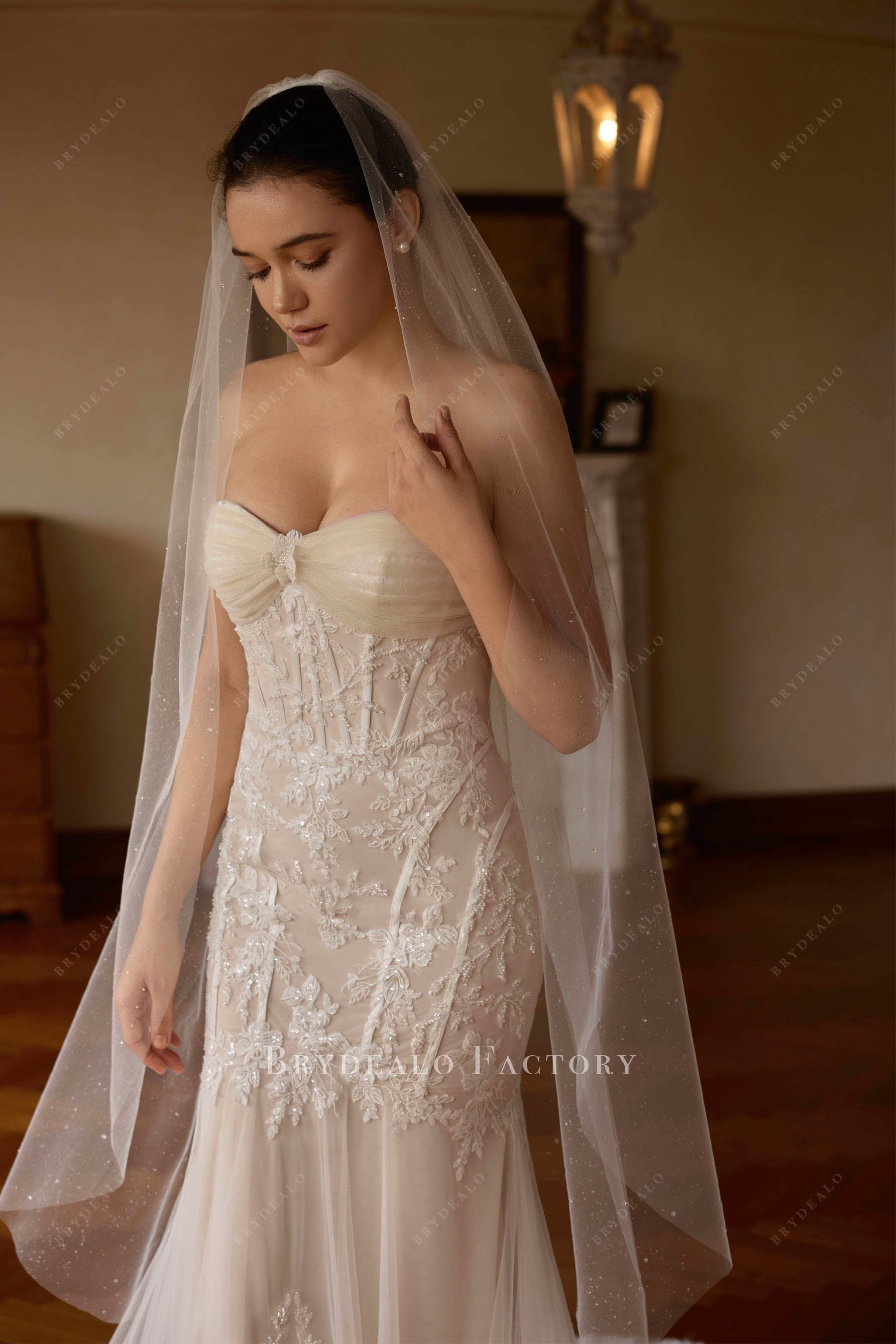 raw-cut edge wedding veil