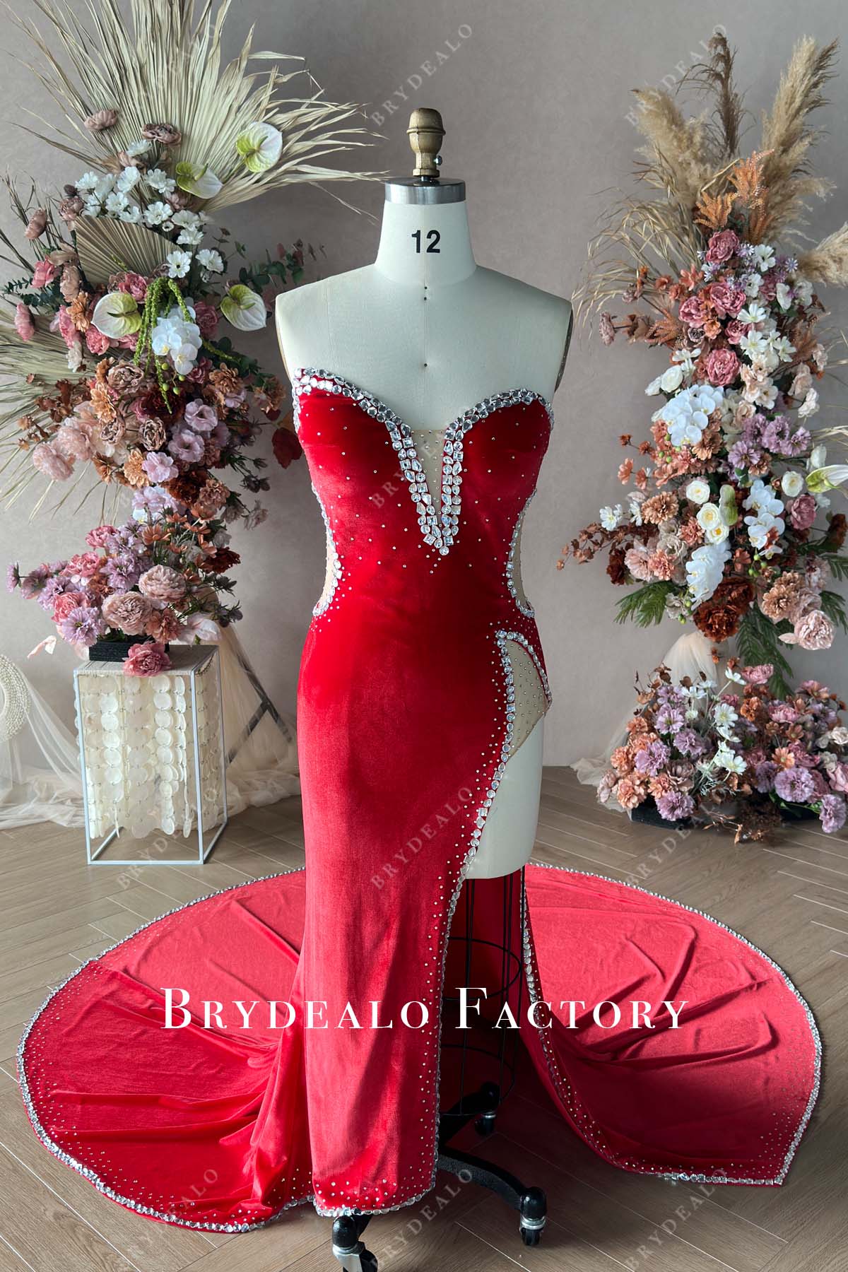 Private Label Strapless Velvet Mermaid Formal Dress