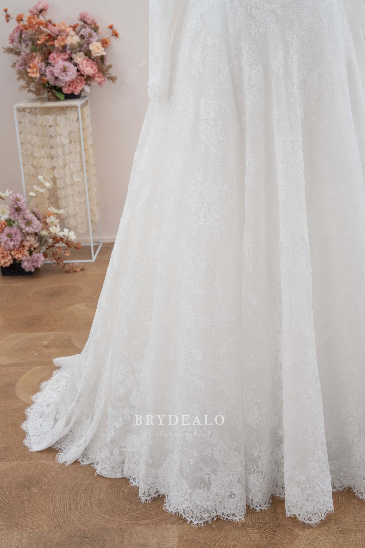 scalloped lace hem wedding dress
