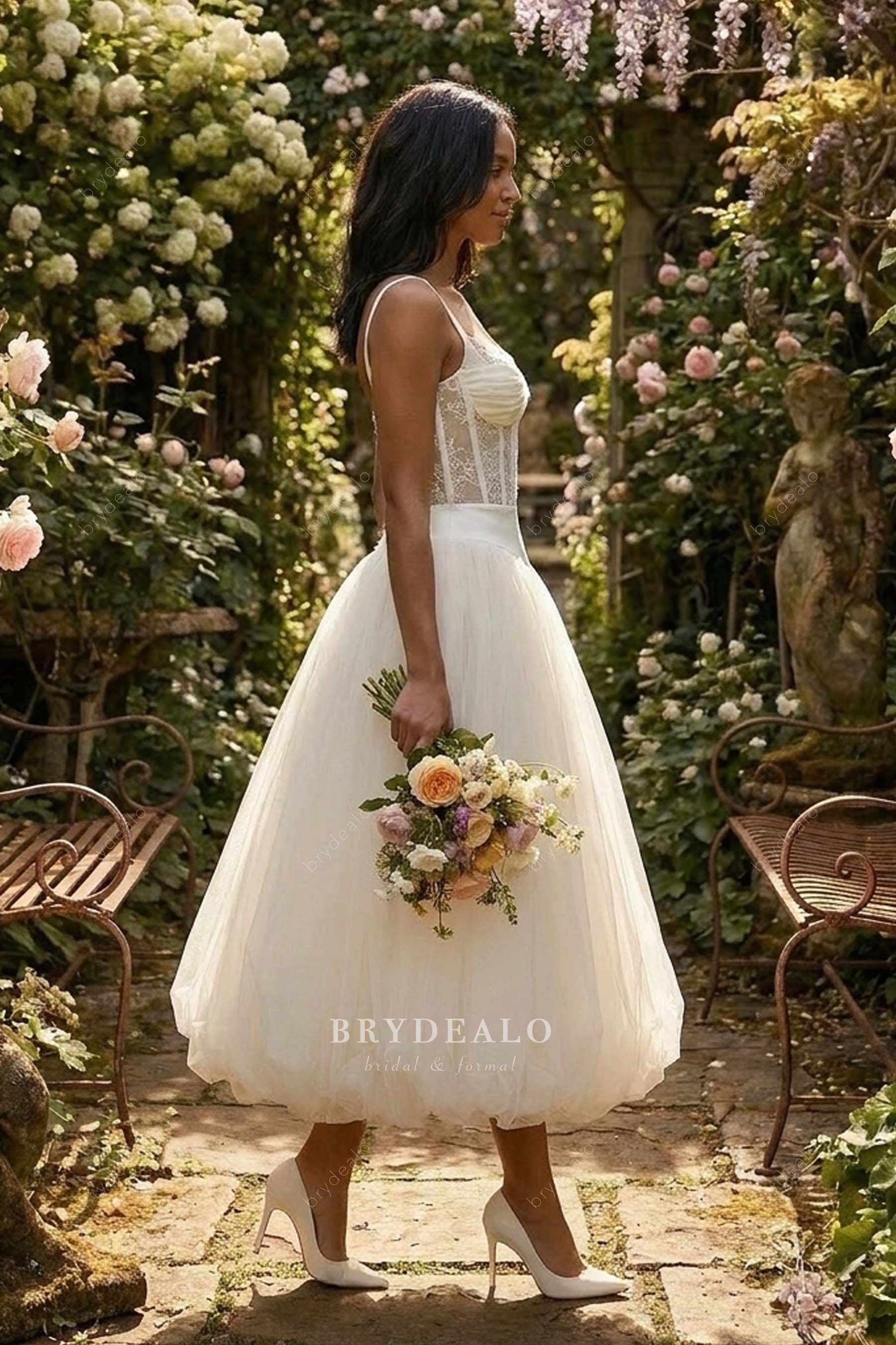 short bubble tulle skirt wedding dress