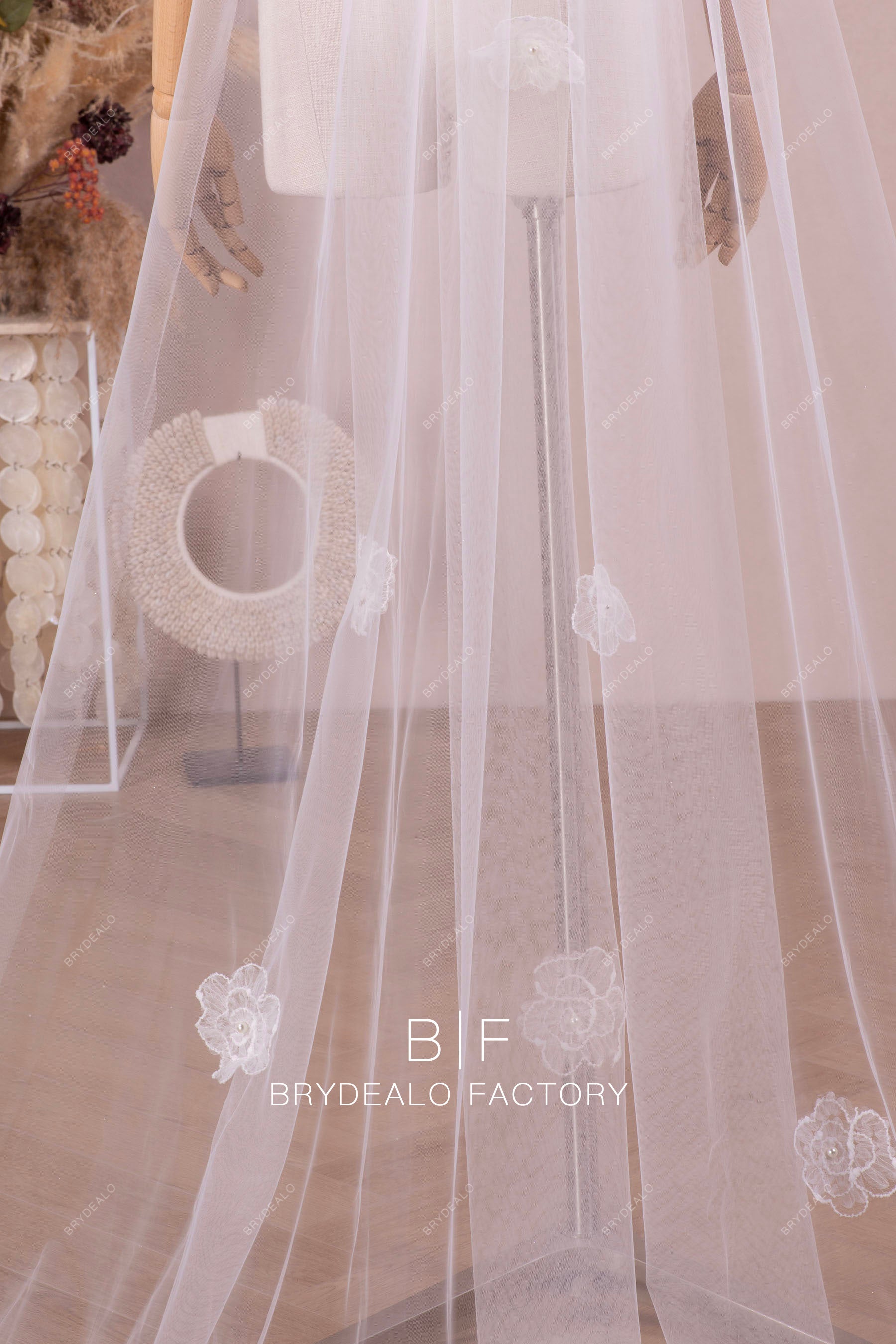 single-tier flower bridal veil