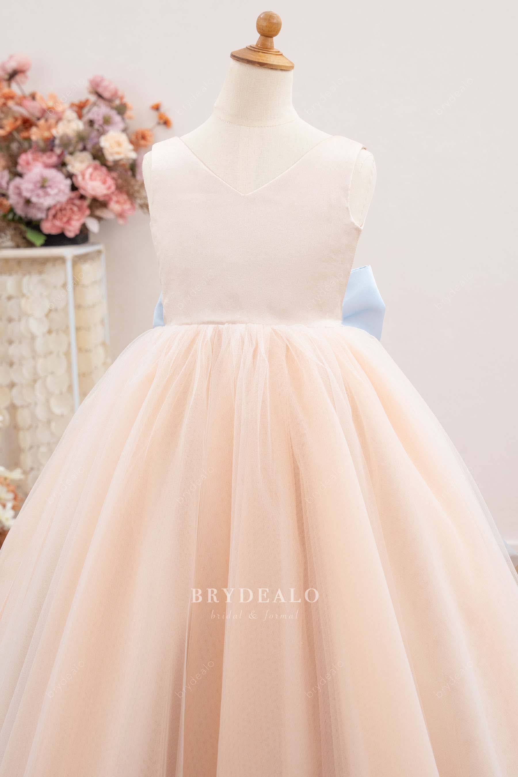 sleeveless V-neck satin flower girl dress