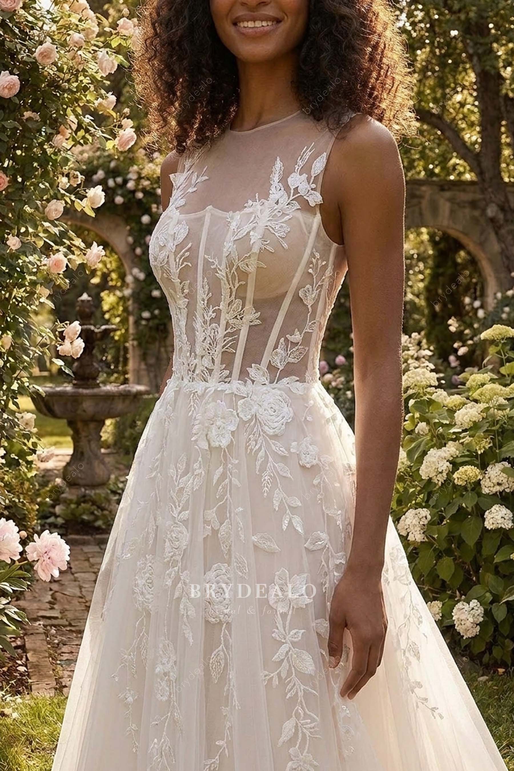 sleeveless boning lace wedding dress