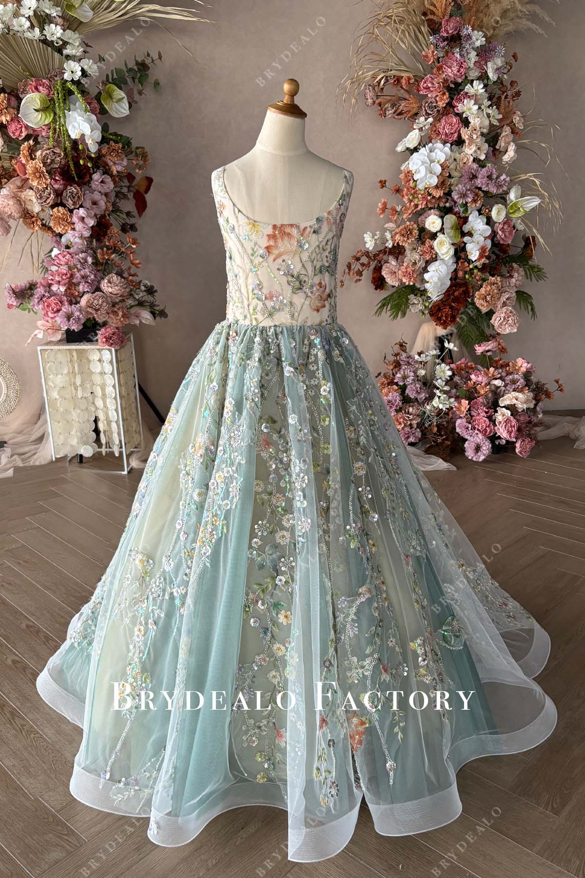 Private Label Custom Embroidery Sparkly Flower Girl Dress