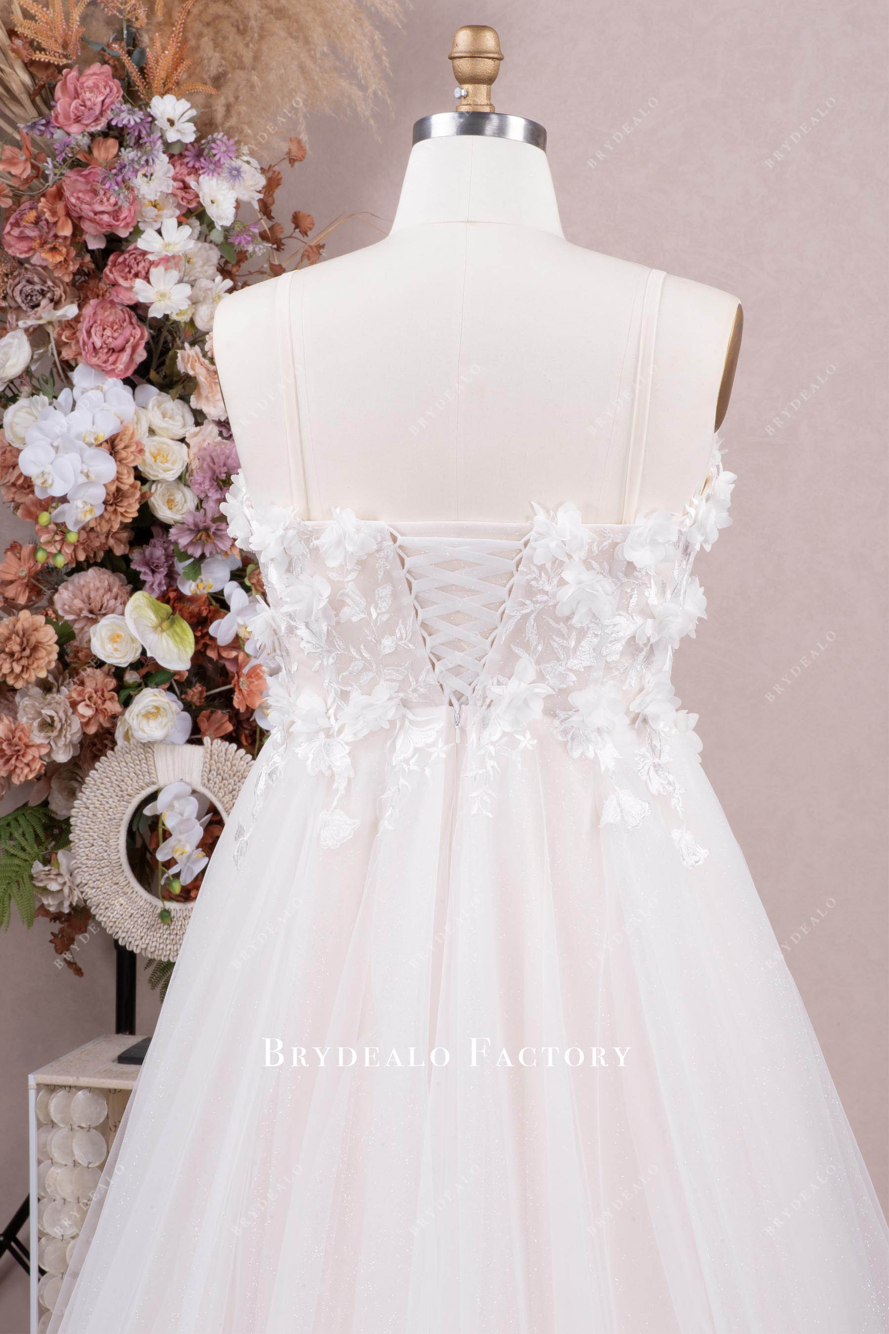 spaghetti straps lace-up back flower lace wedding dress