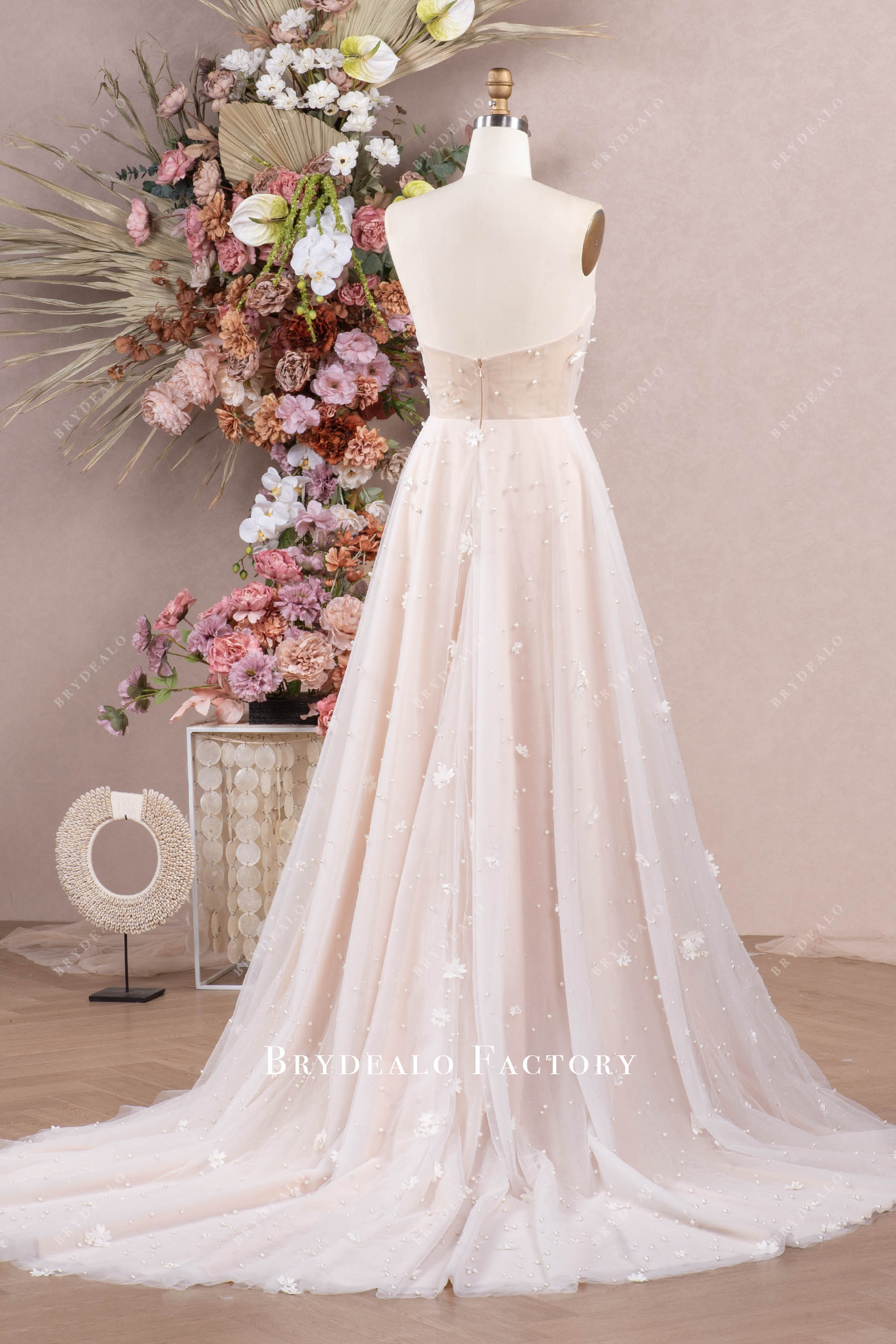 strapless flower pearl wedding dress
