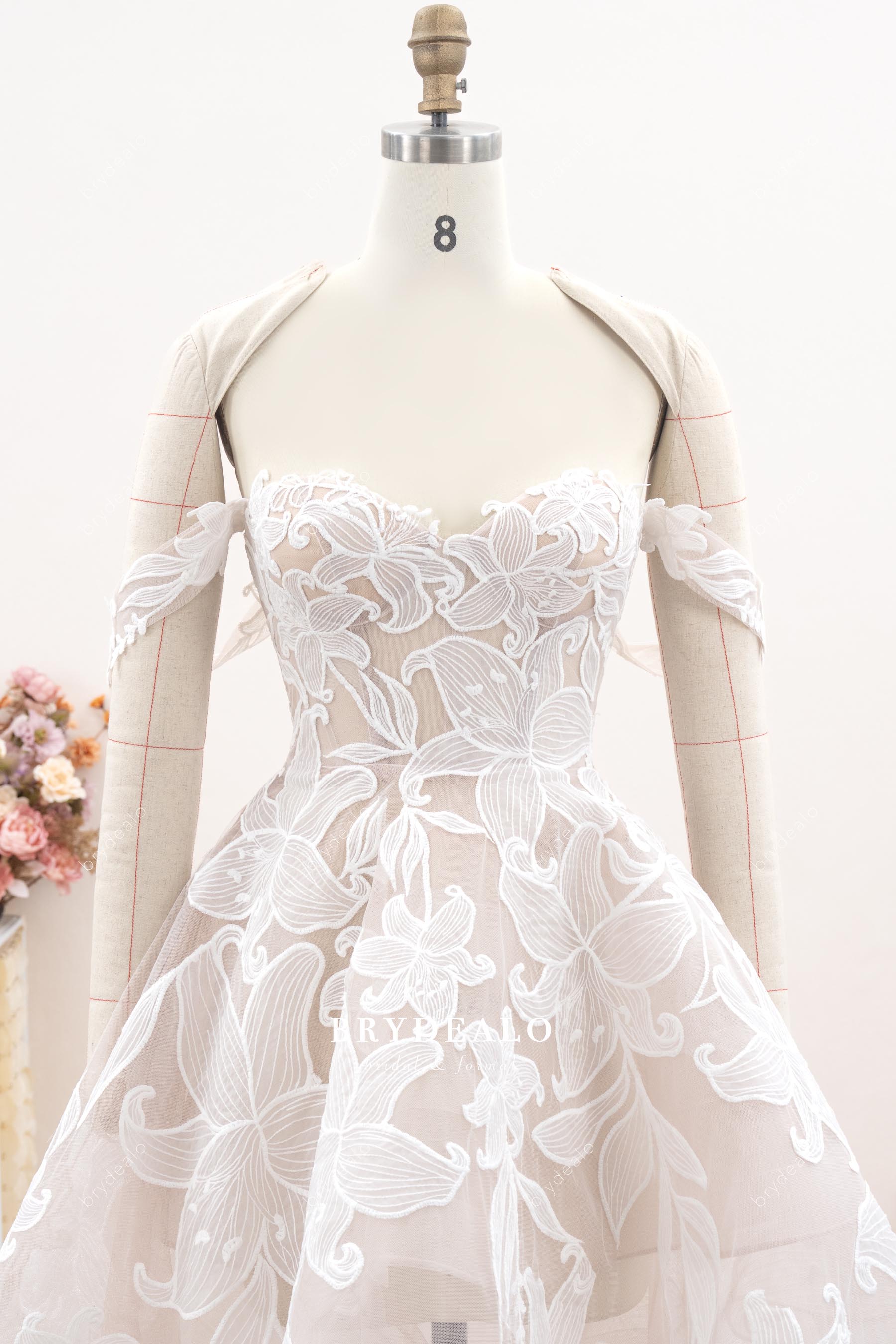 sweetheart corset lace wedding dress