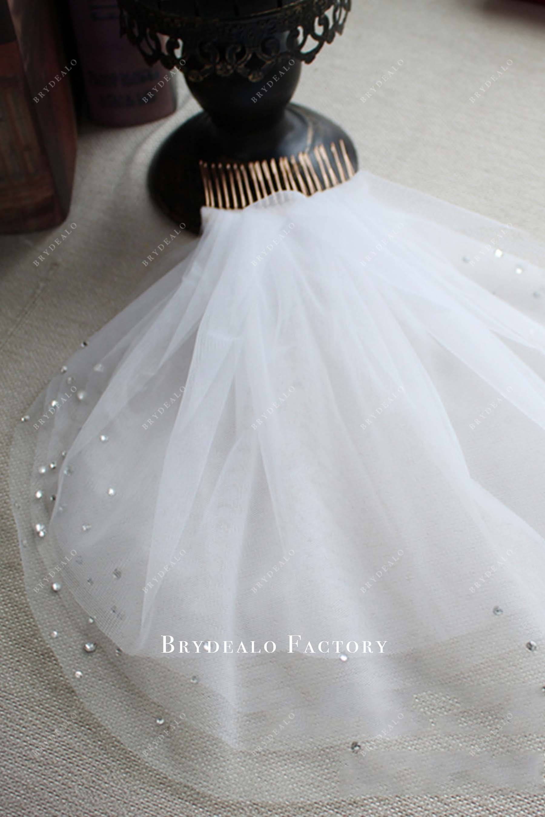 tulle with comb bridal veil