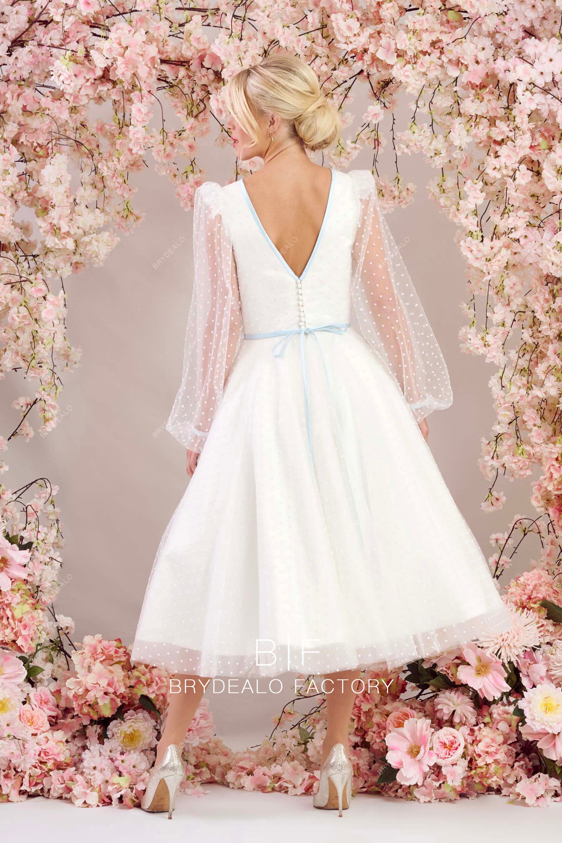 V-cut buttoned back short wedding dress