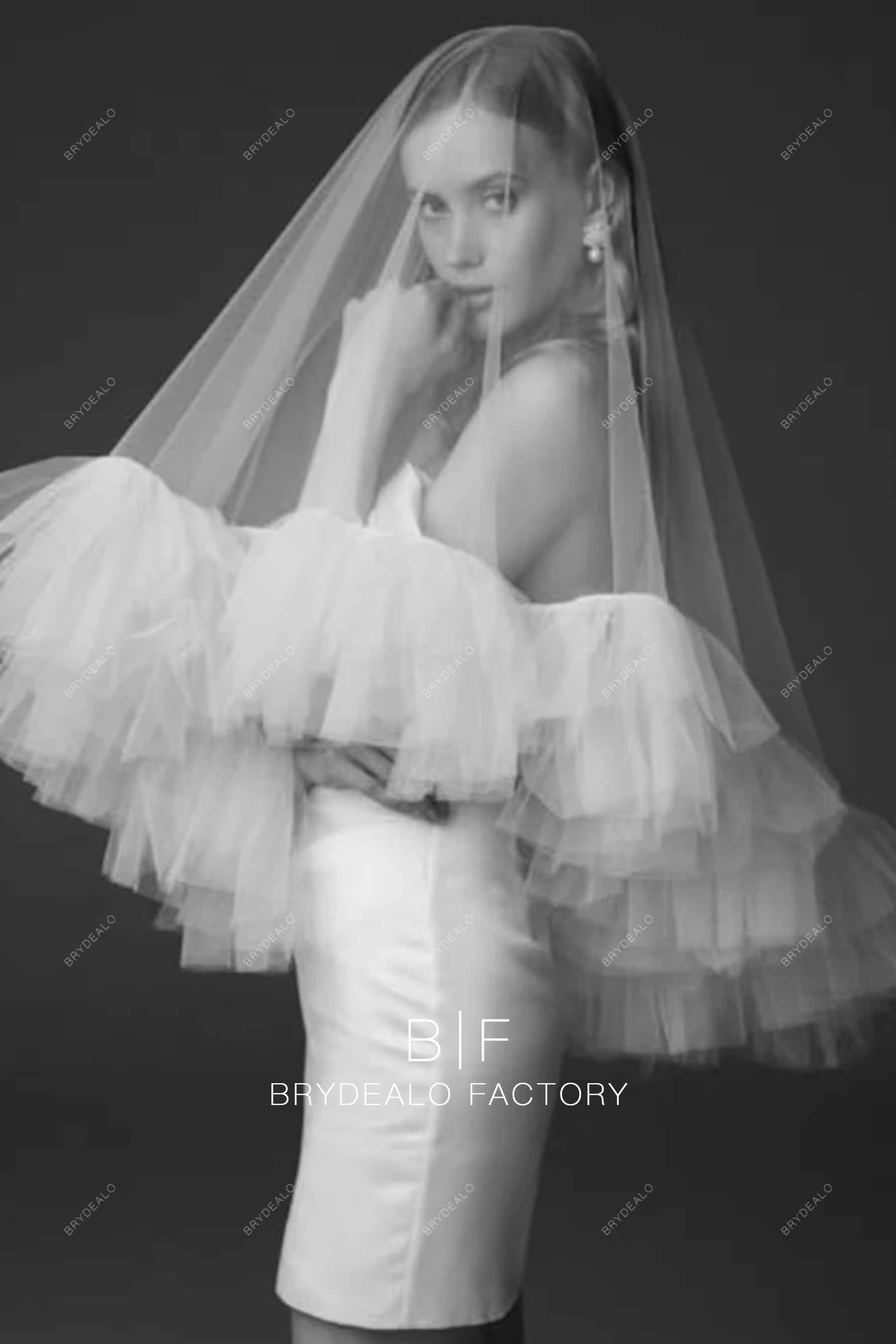 wholesale two-tier ruffled veil