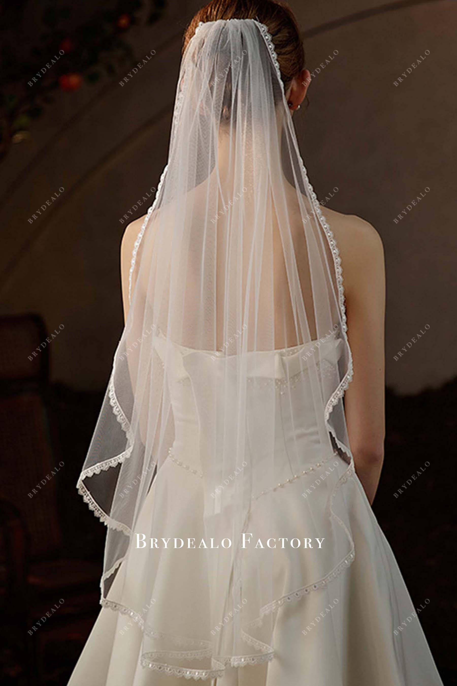 with comb wedding veil