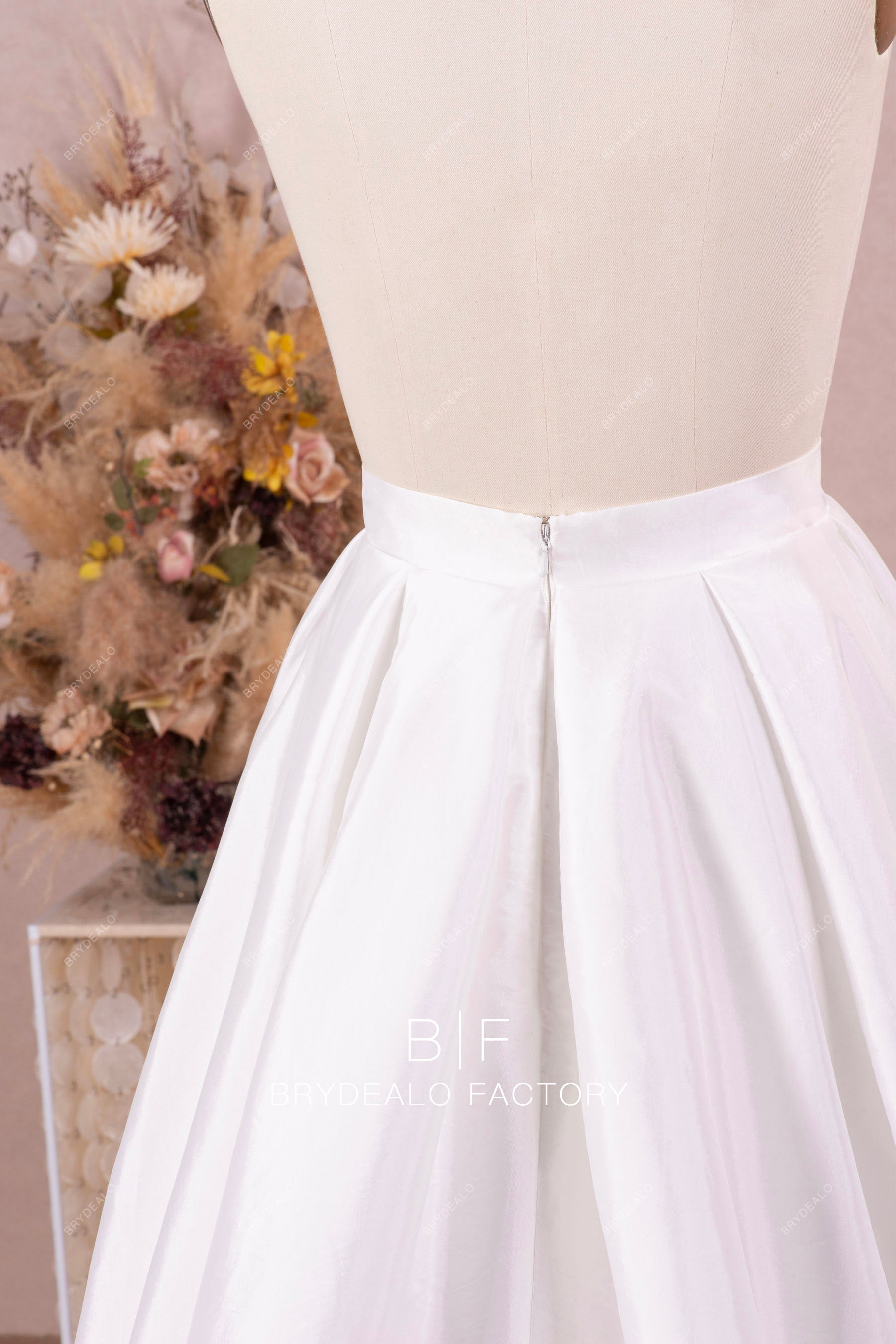 zipper closure bridal skirt