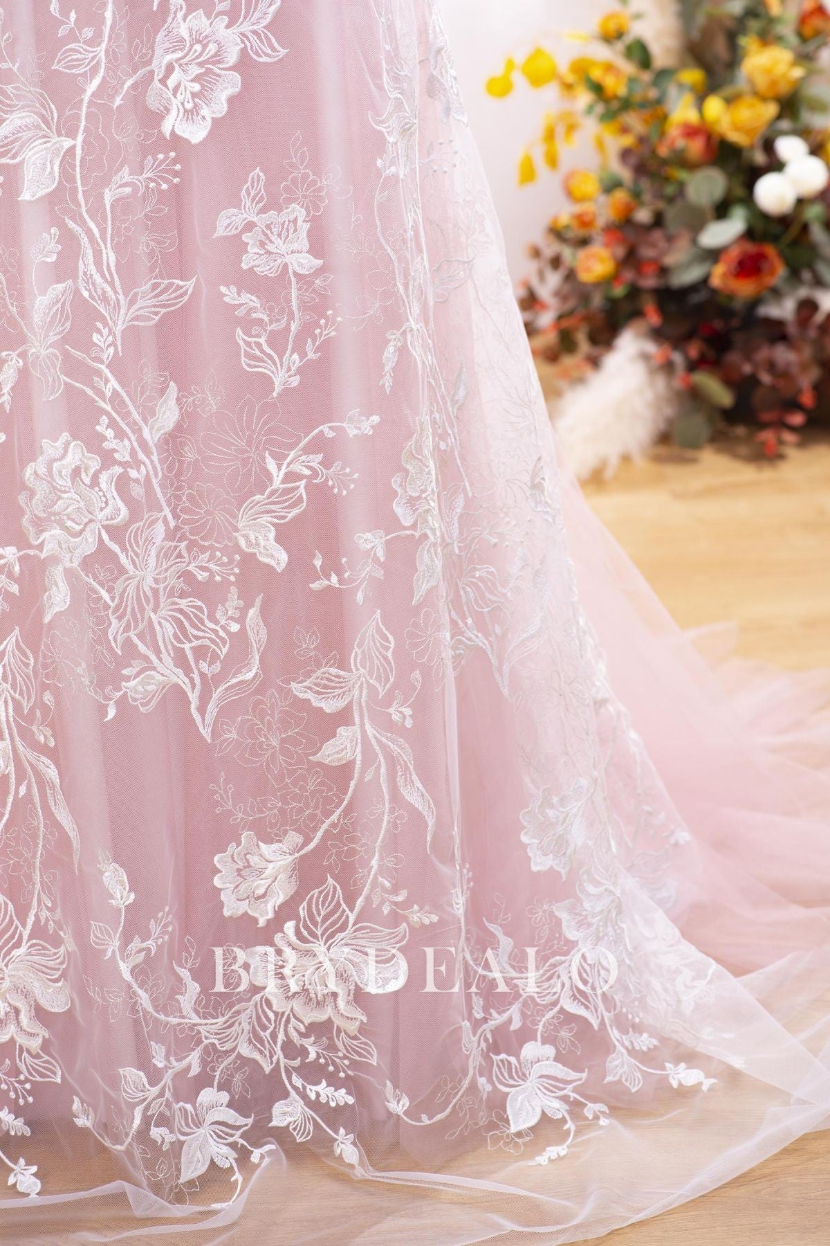 Flower Embroidery Bridal Lace Fabric