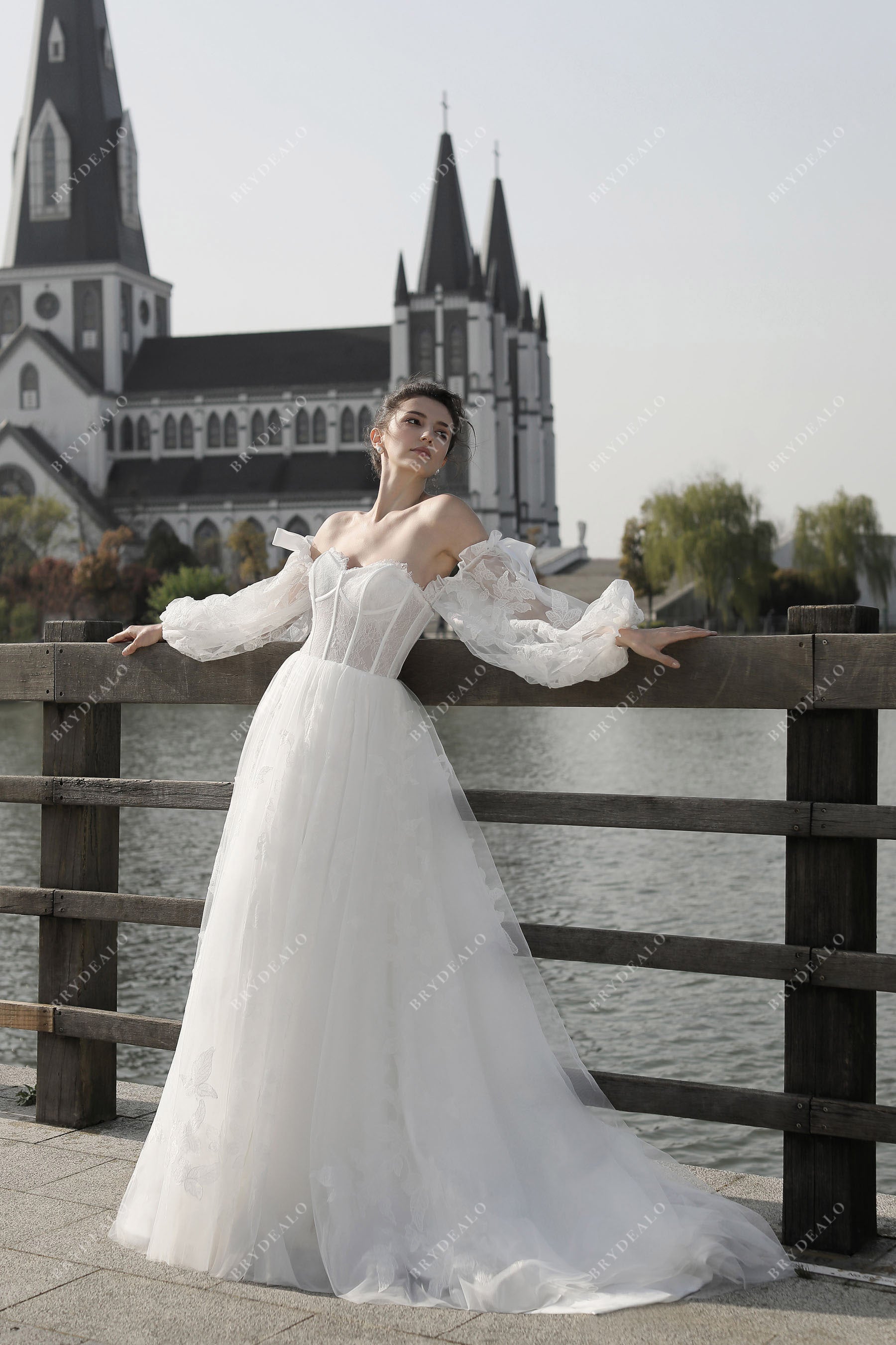 Wholesale Bell Sleeve Lace Ballgown Wedding Dress