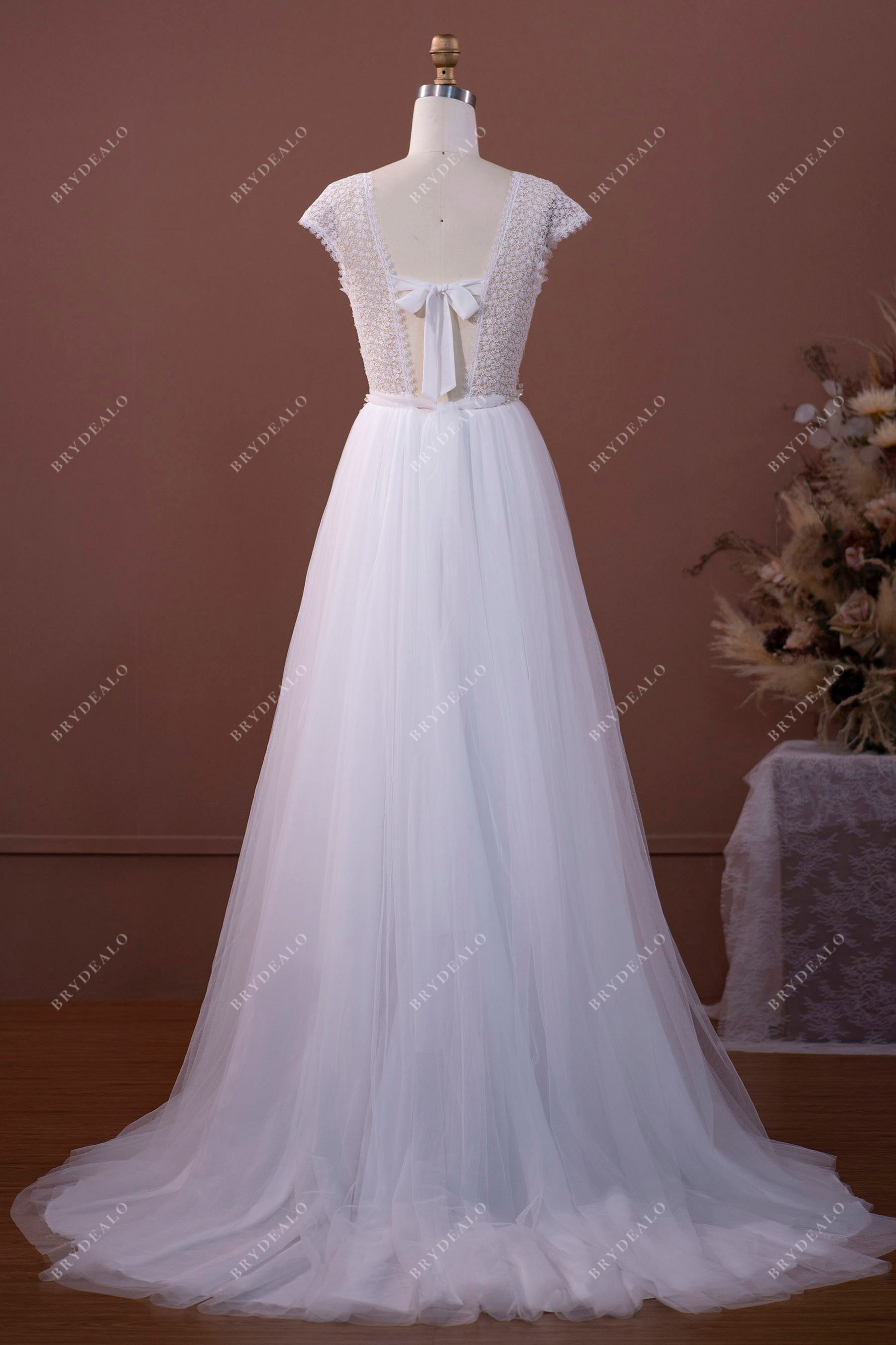 Cap Sleeve Illusion Floral Lace Tulle Bridal Gown