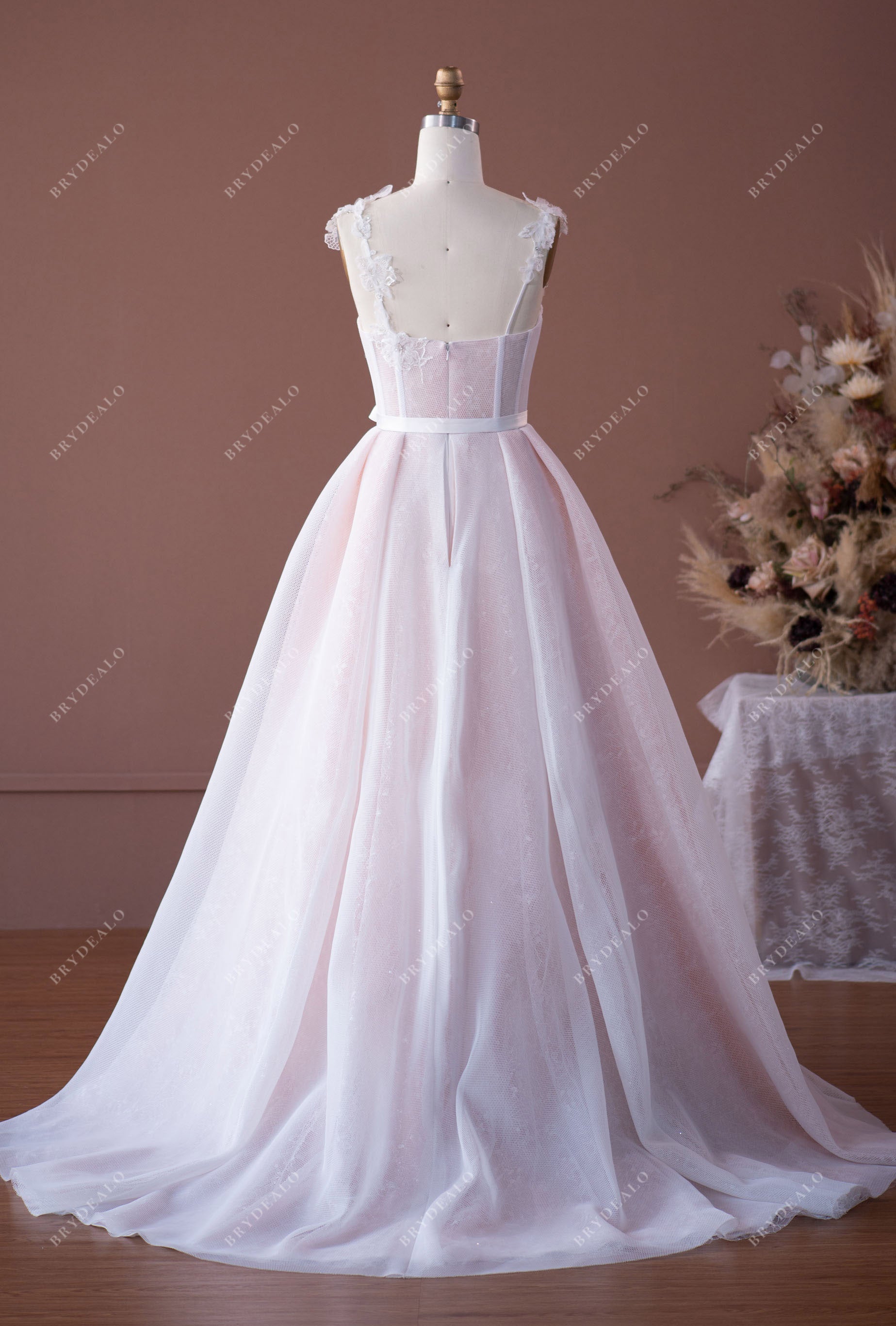 Pinkish Straps Boned Corset puffy A-line long Bridal Gown for Wholesale