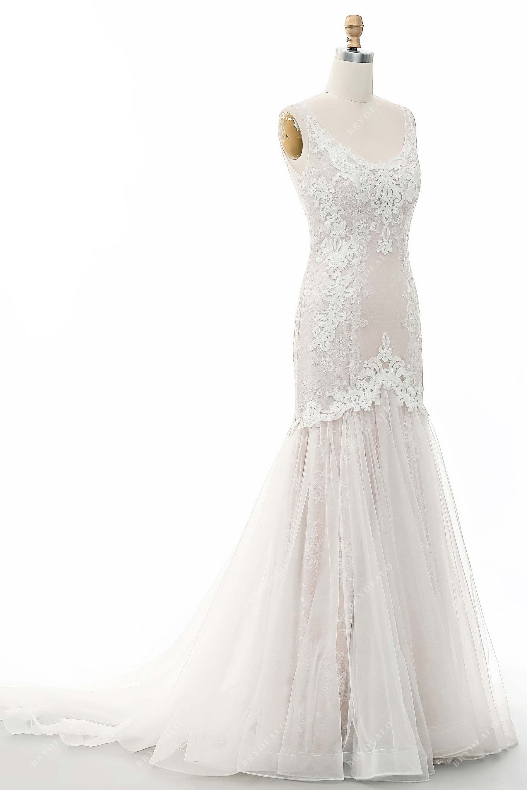 Court Train Scoop Neck Beaded Lace Tulle Mermaid Bridal Gown