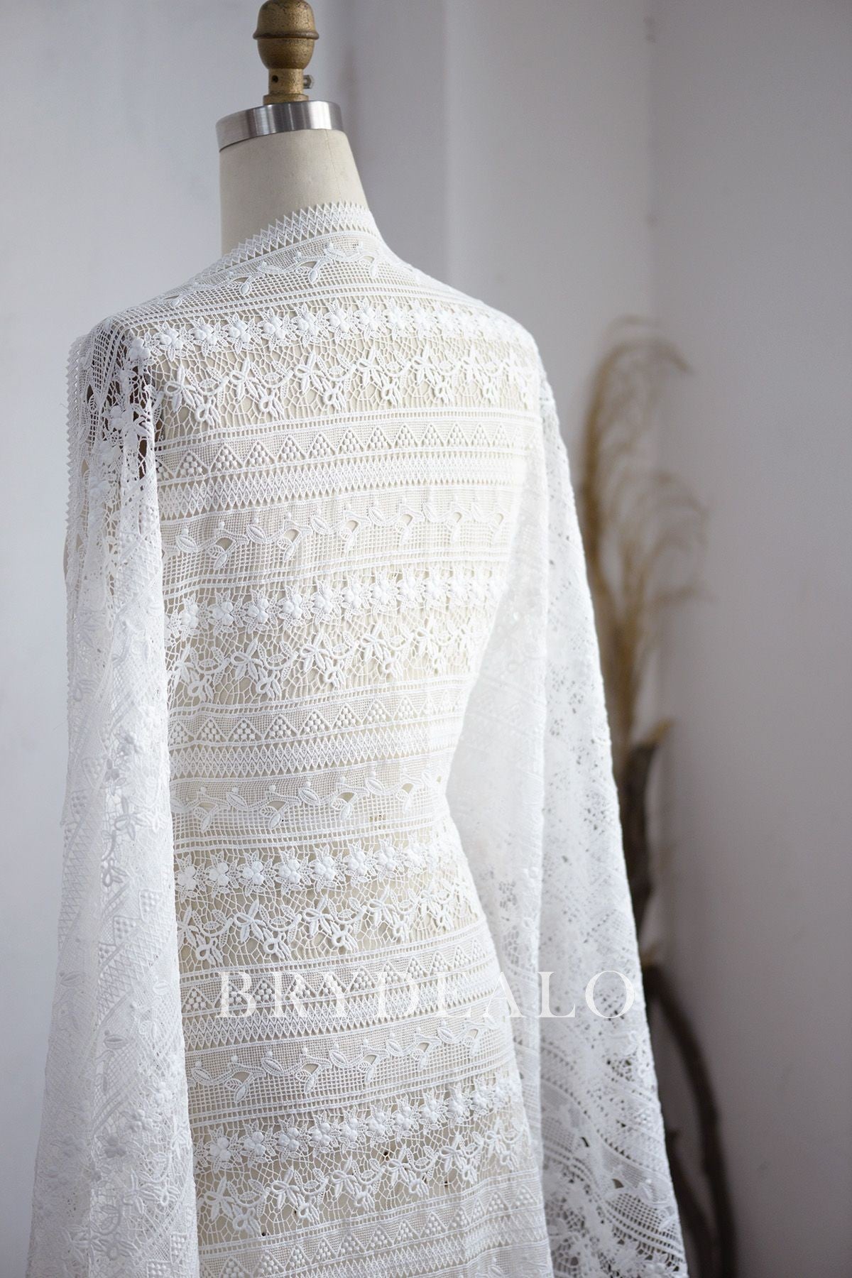 Delicate Patterned Bridal Crochet Lace