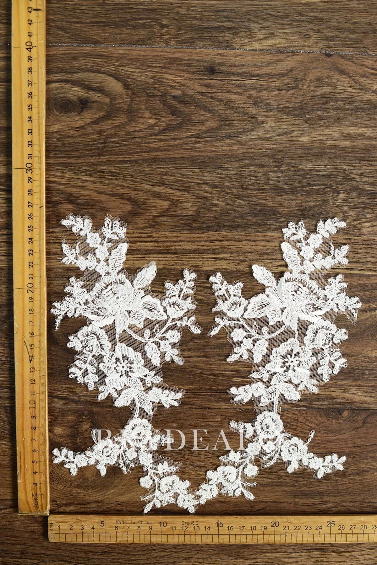 Wholesale Peony Flower Embroidery Bridal Lace Appliques