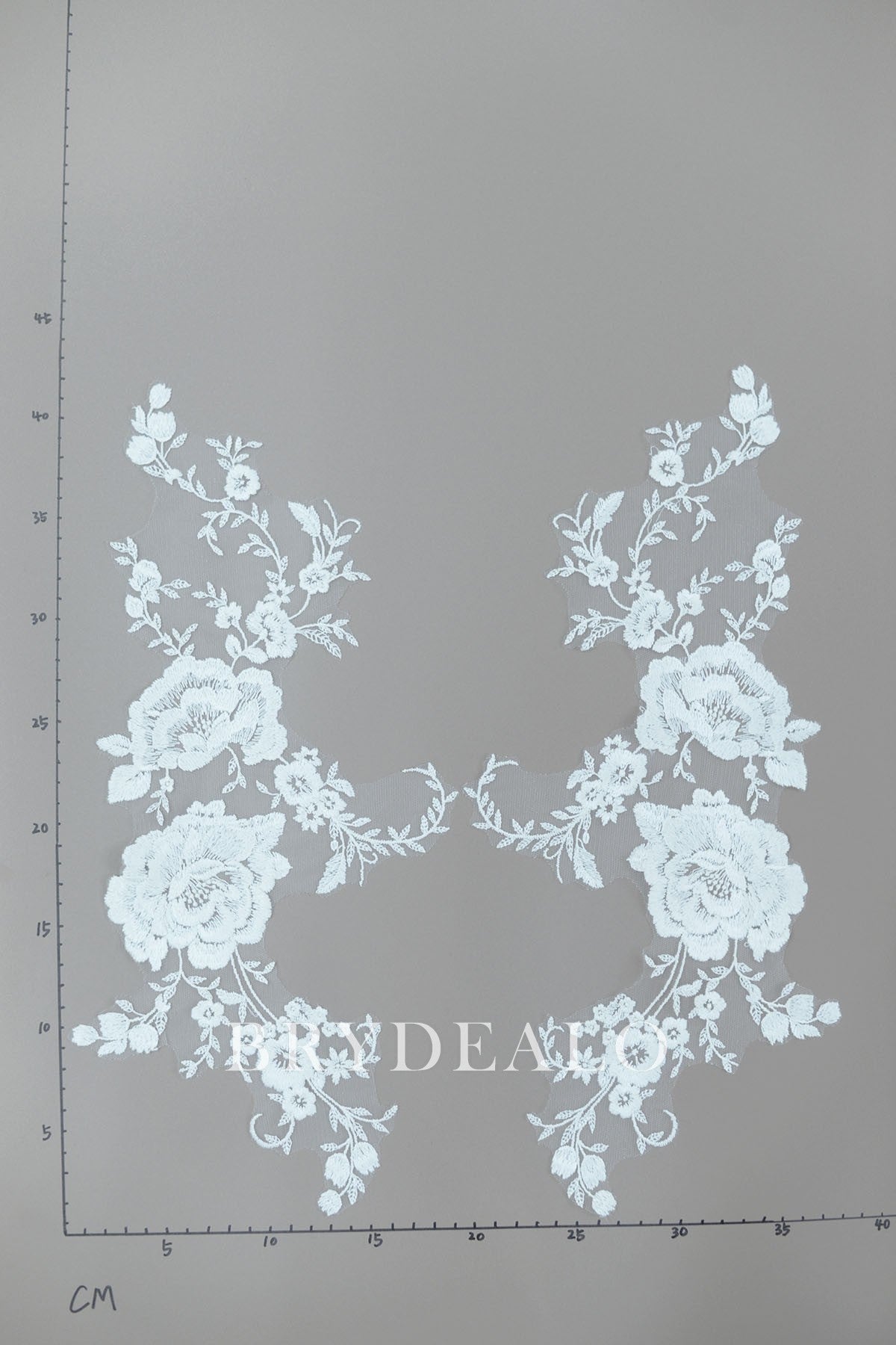 Embroidered Rosa Bridal Lace Applique for Wholesale