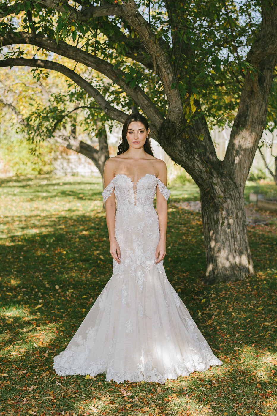 Flower Lace Mermaid Wedding Dress with Glitter Tulle