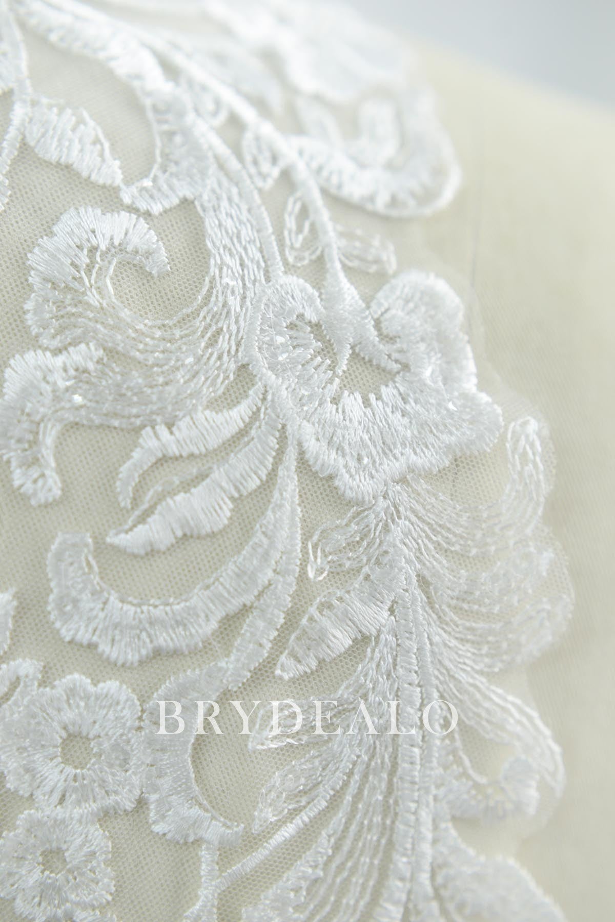 Wholesale Shimmery Flower Embroidery Bridal Lace Appliques