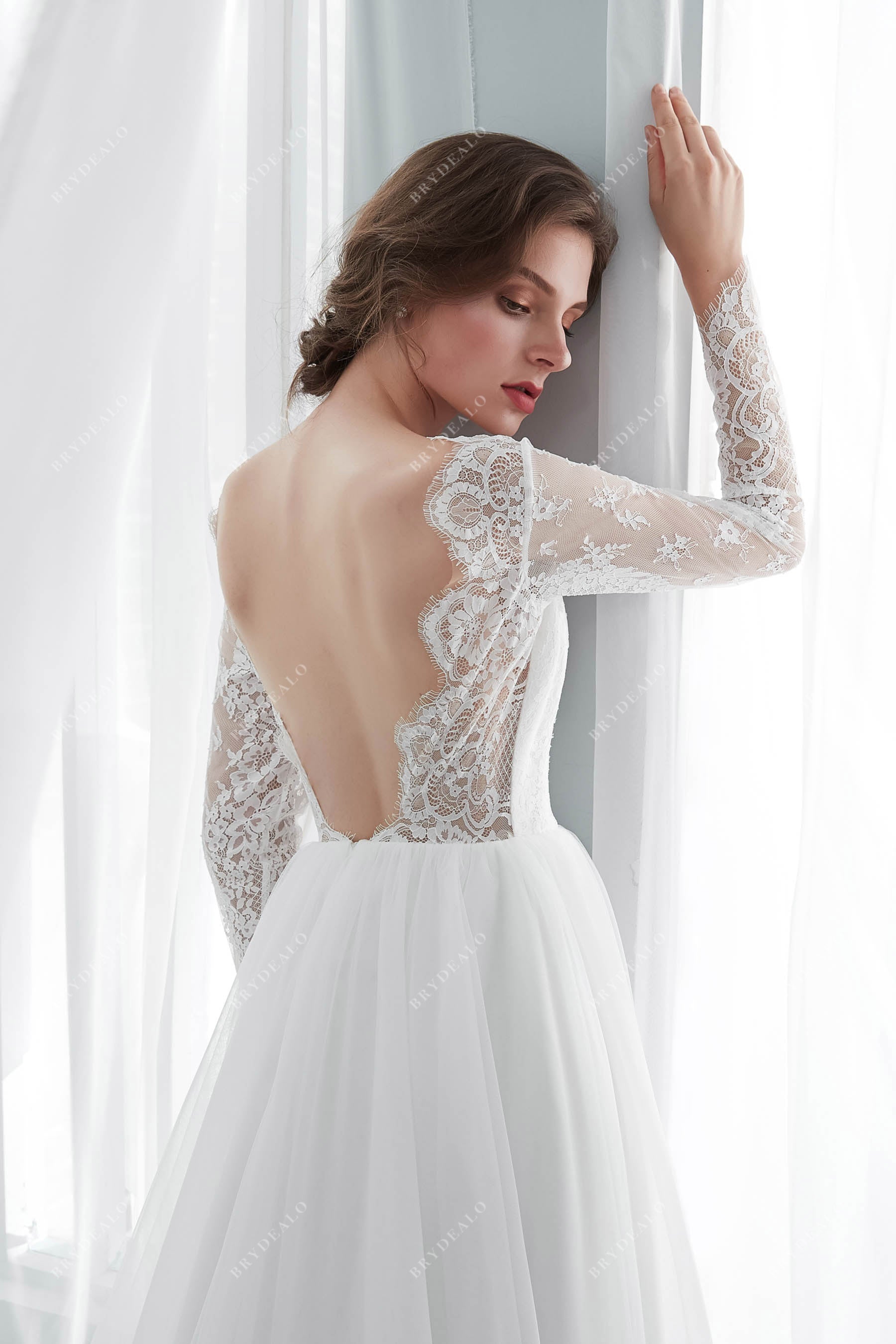 Scallop tulle clearance gown