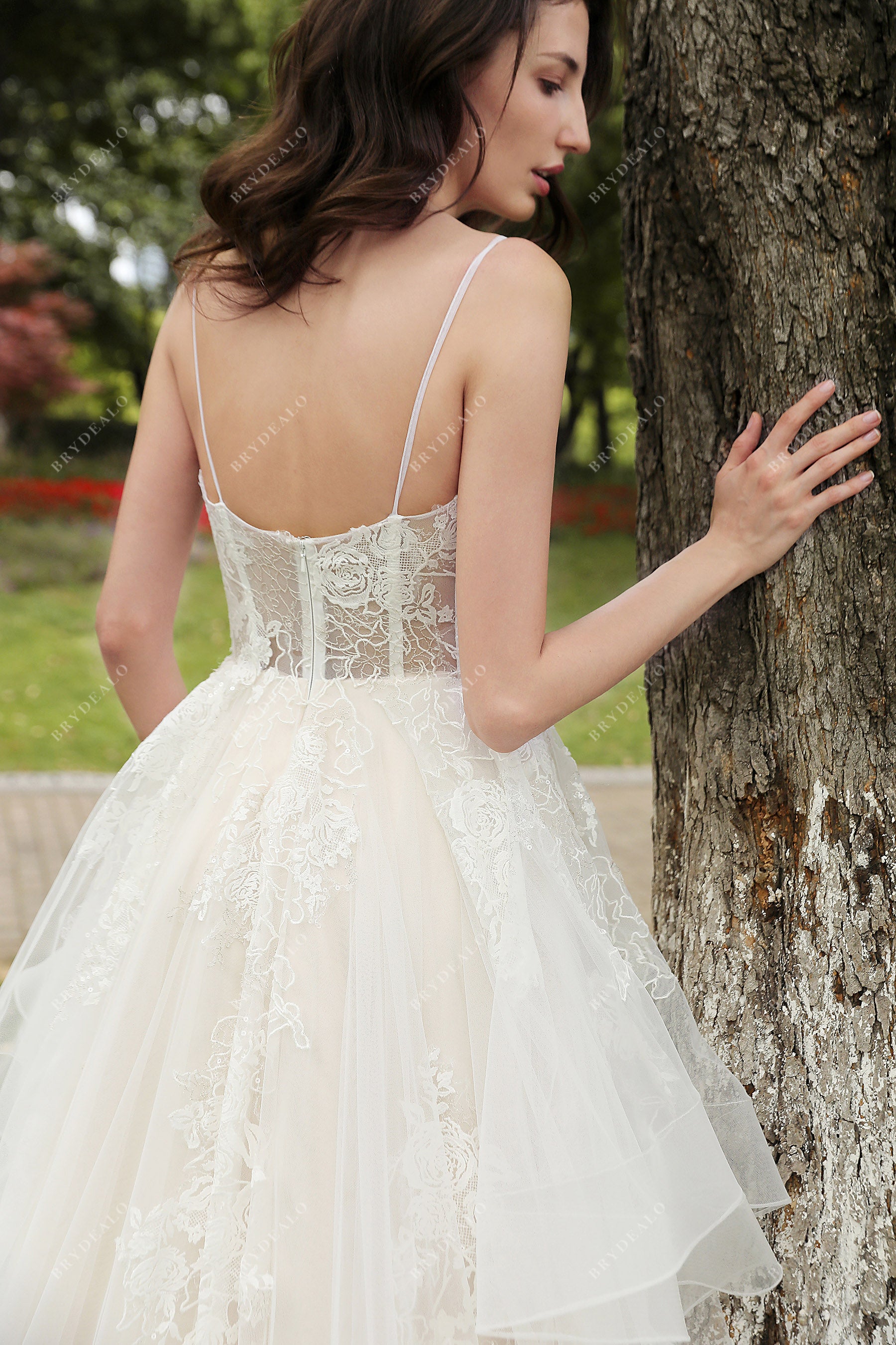 Best Romantic Lace Tulle Flounce A-line Wedding Dress