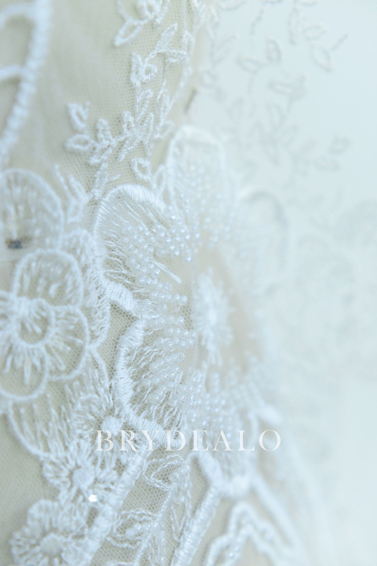 High-End Beaded Baroque Bridal Lace Fabric for Wholesale