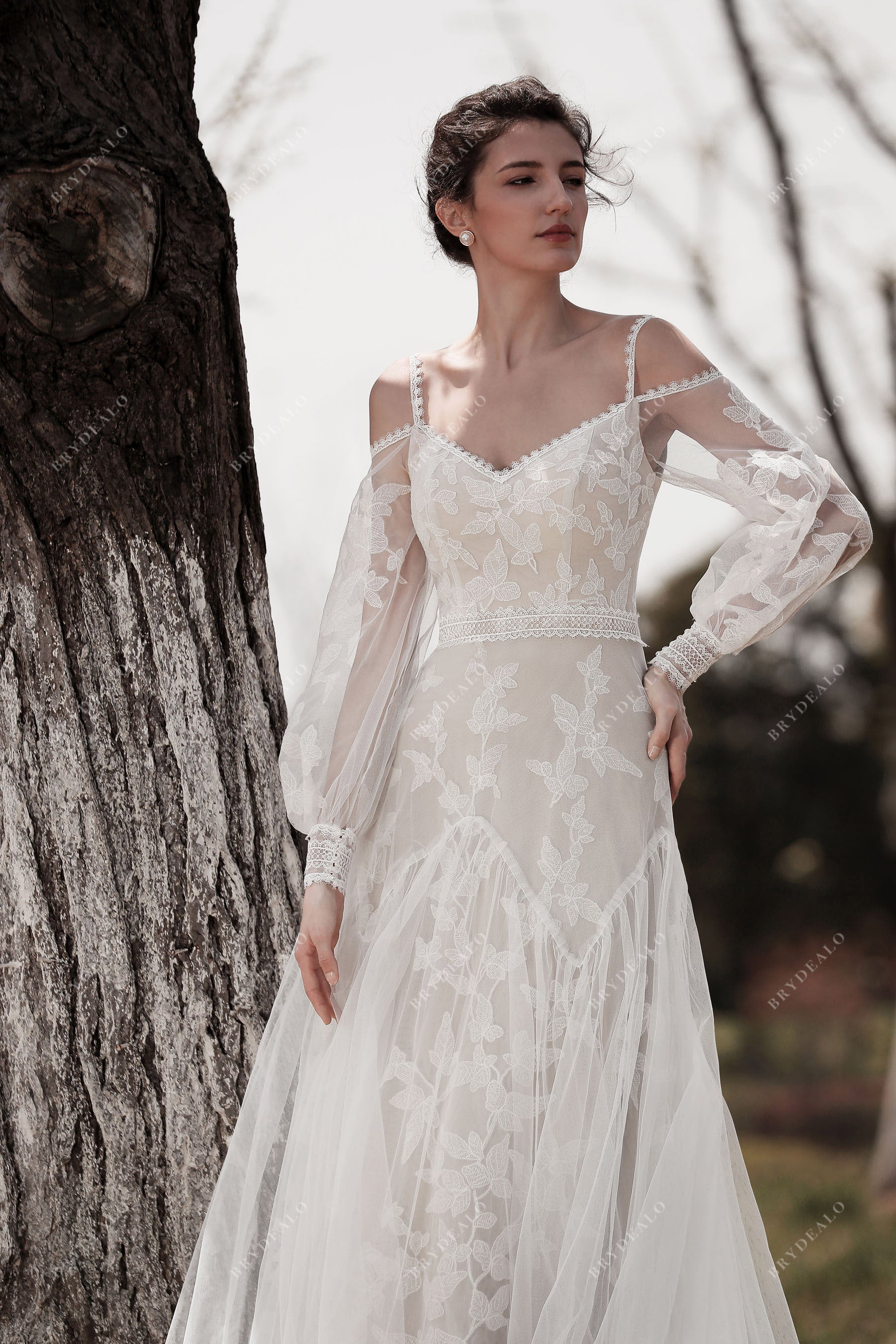 V-neck lace wholesale bridal gown