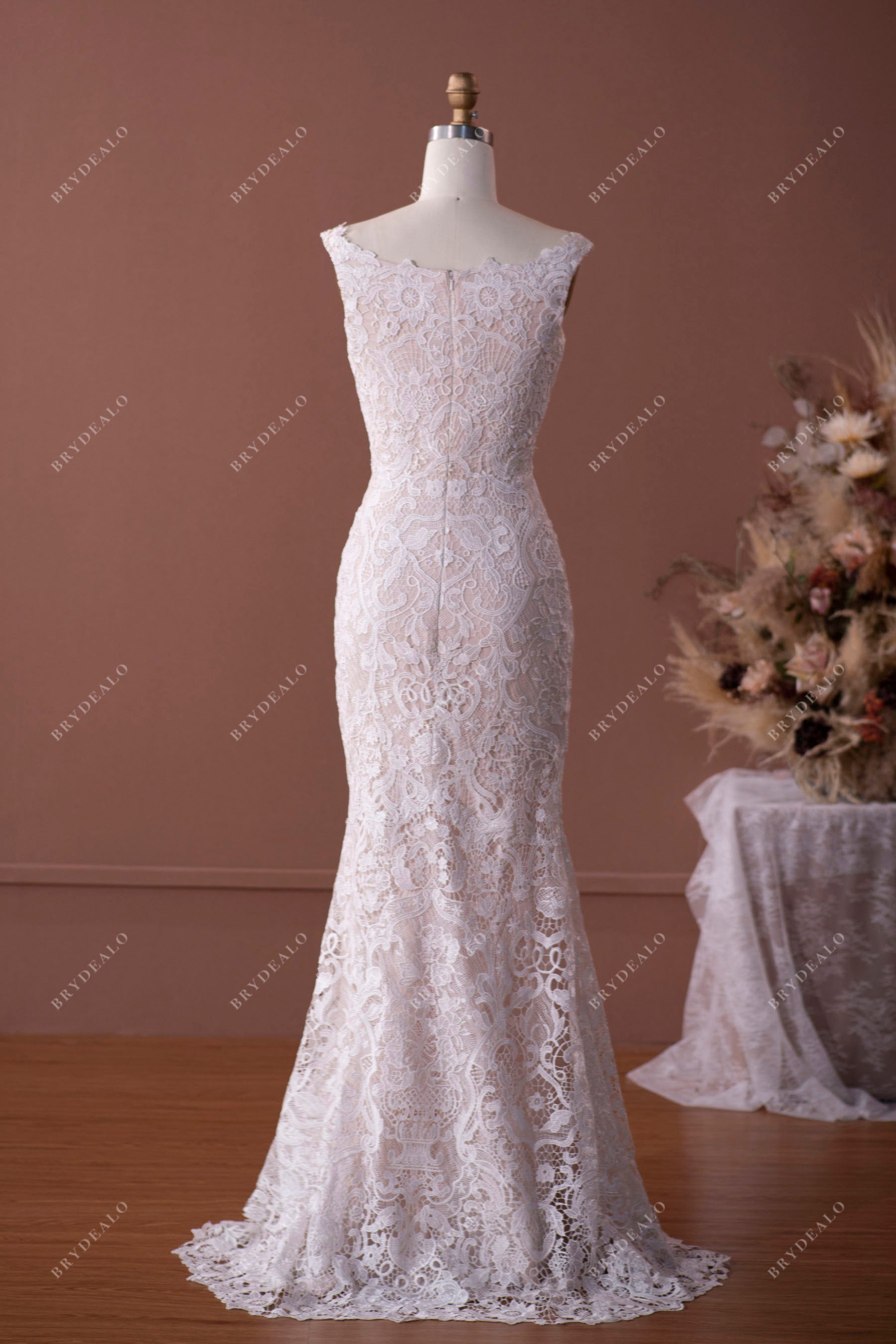 Lace Sweep Train Mermaid Wedding Dress