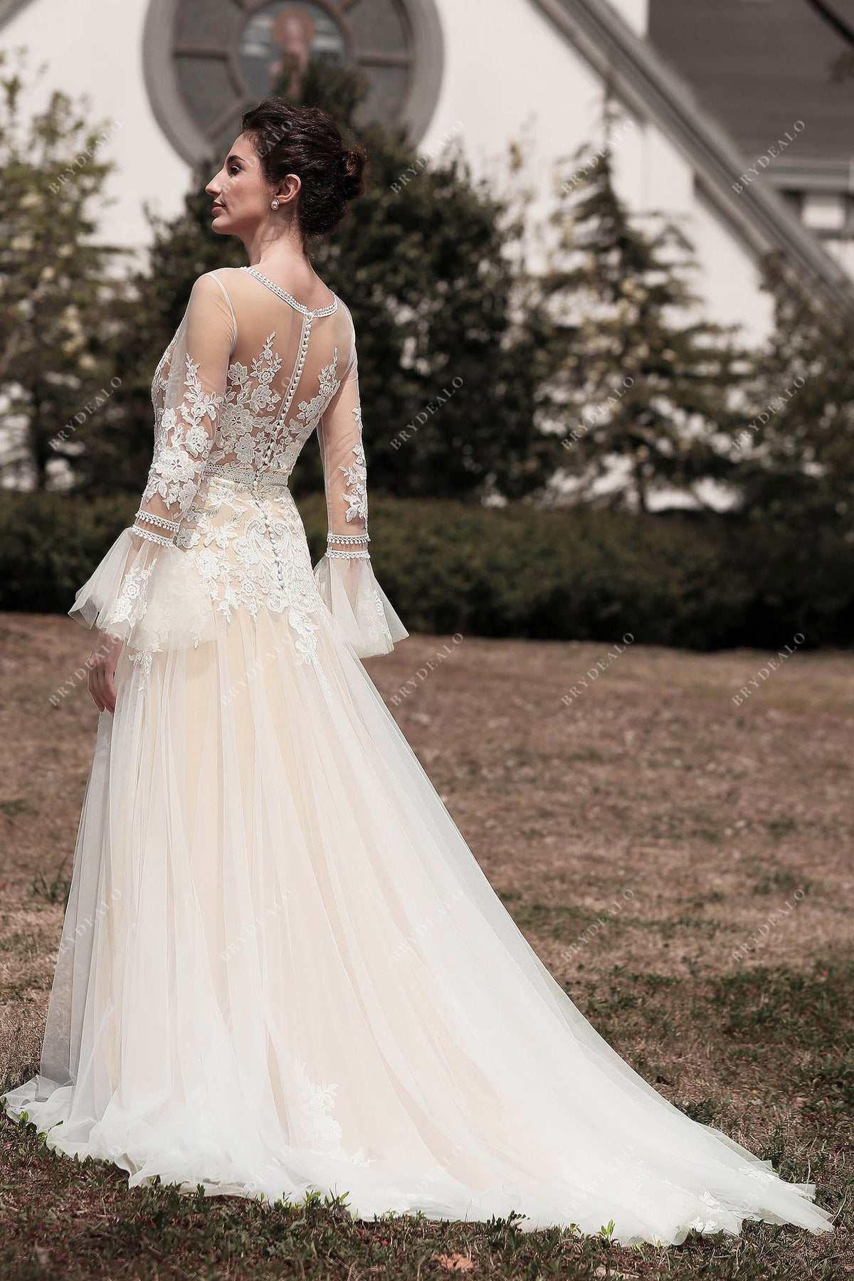 Romantic Bell Sleeve Boho Lace Wedding Dress