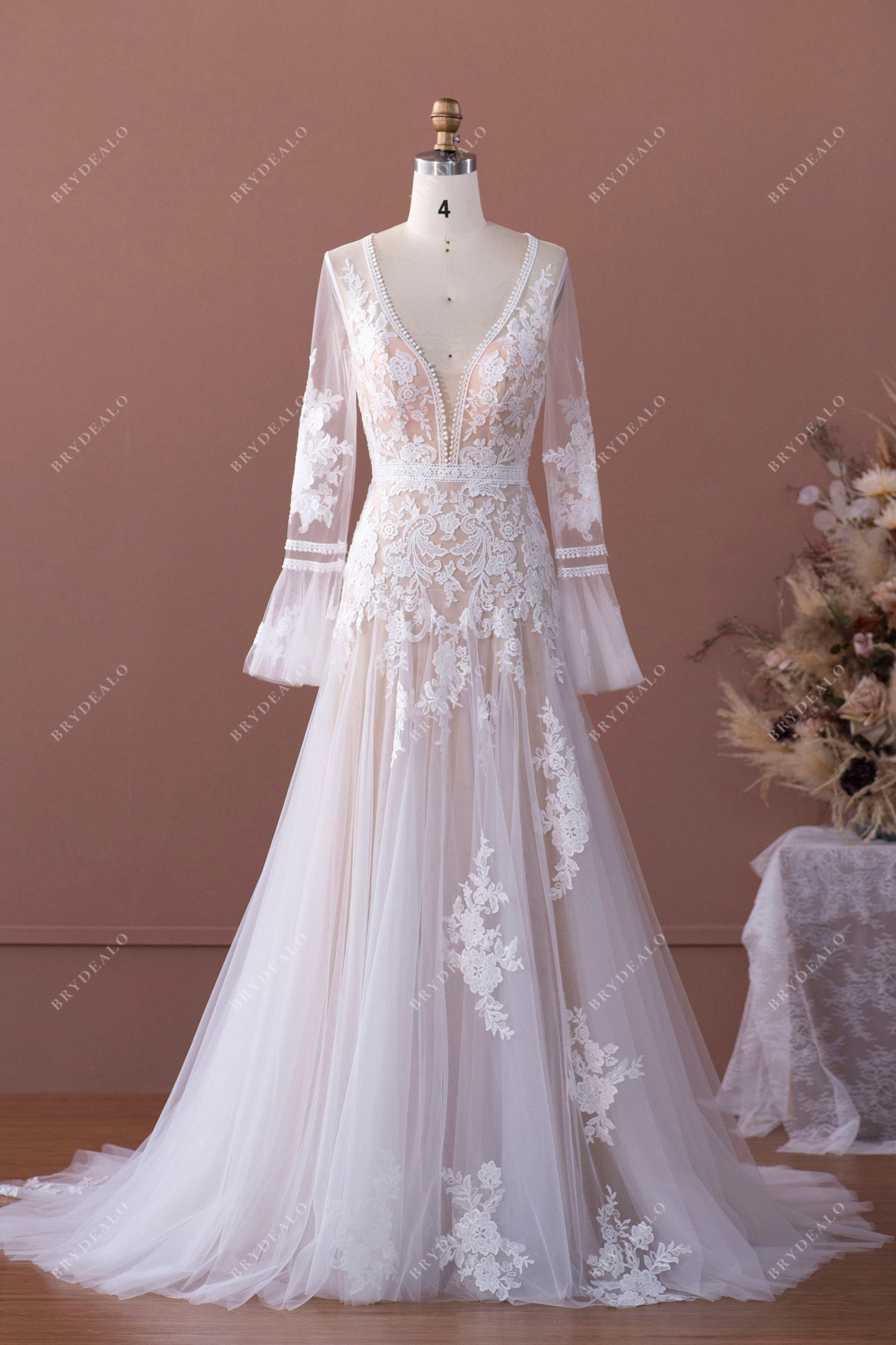 Best Romantic Bell Sleeve Boho Lace Wedding Dress