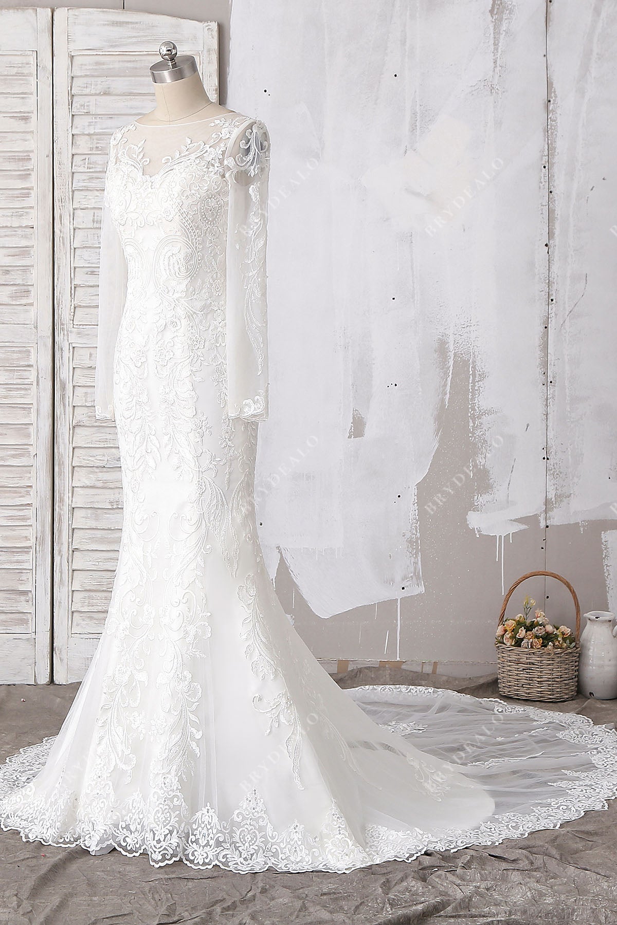 sheer long sleeve lace mermaid wedding dress