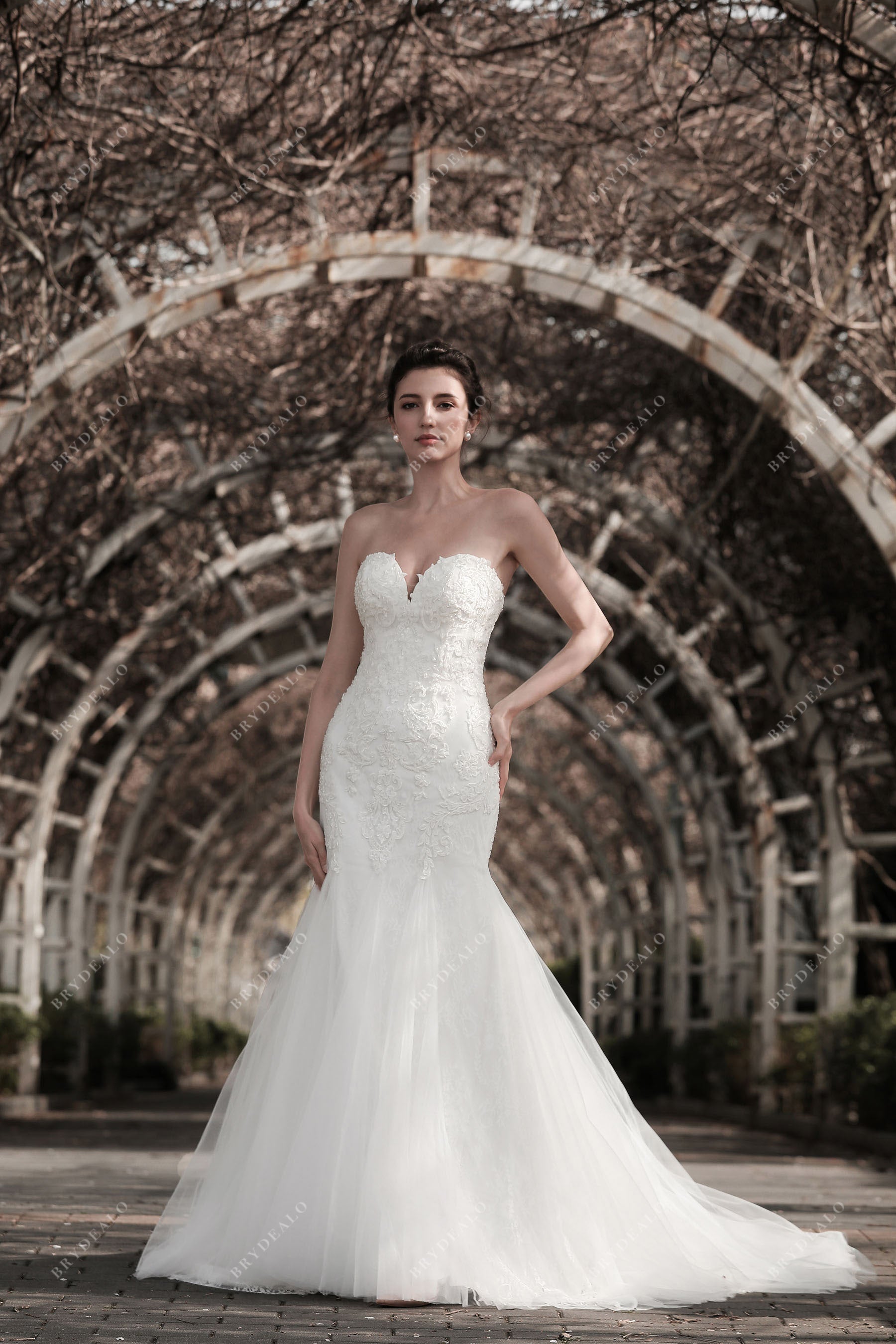 Private Label Strapless Sweetheart Lace Mermaid Wedding Dress