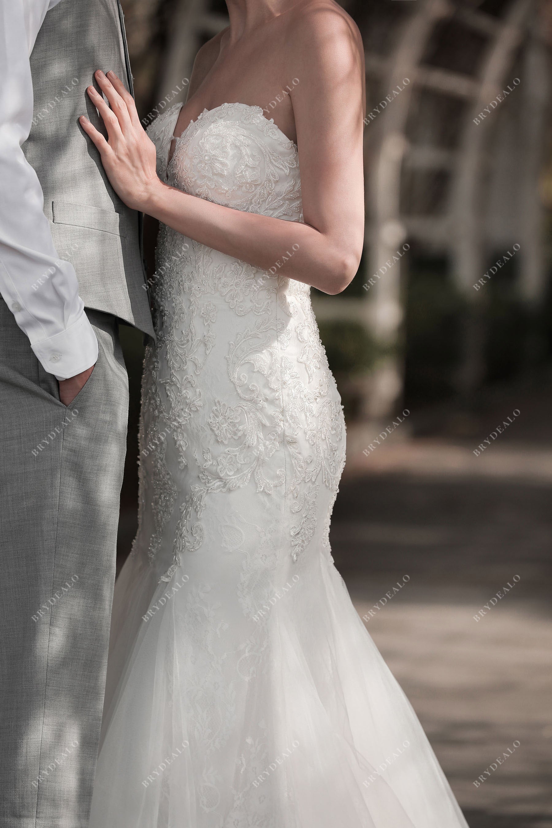 Strapless Sweetheart Lace  Wedding Dress