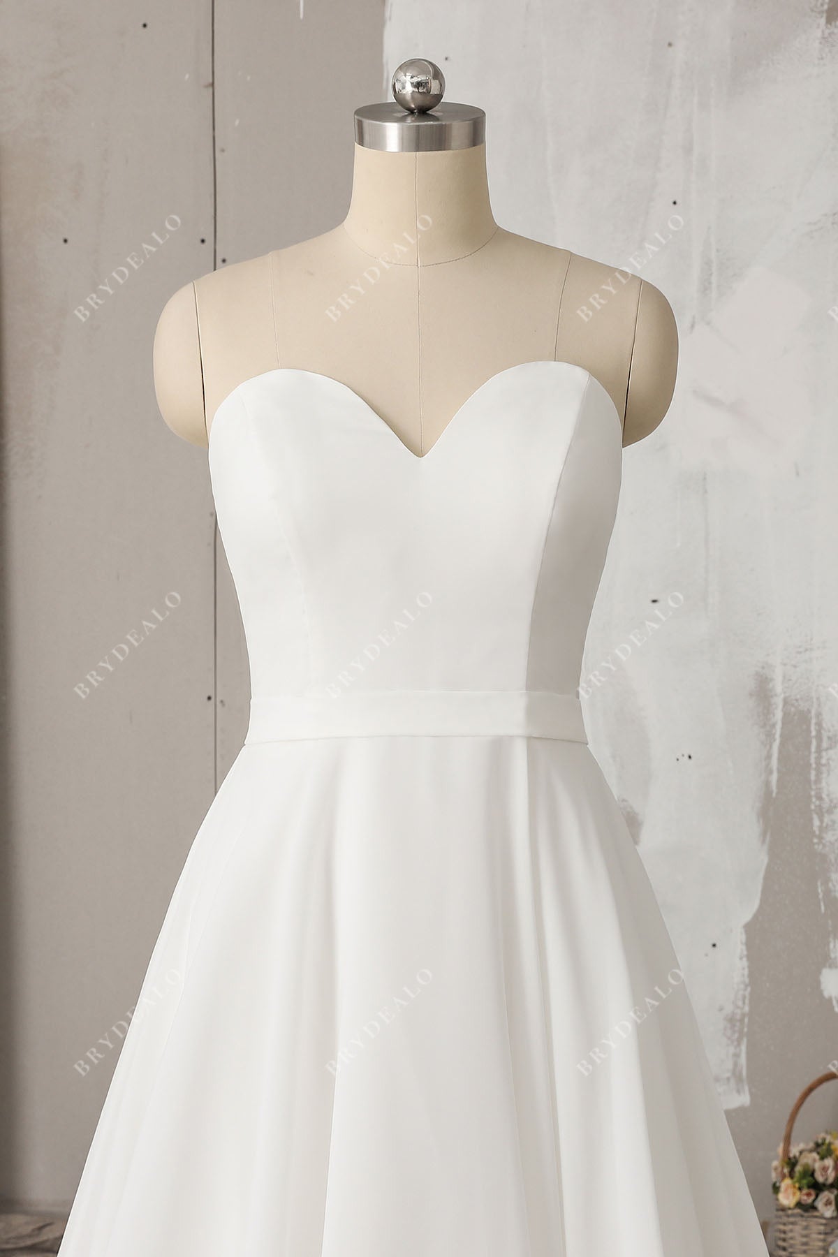 strapless sweetheart neck chiffon bridal gown