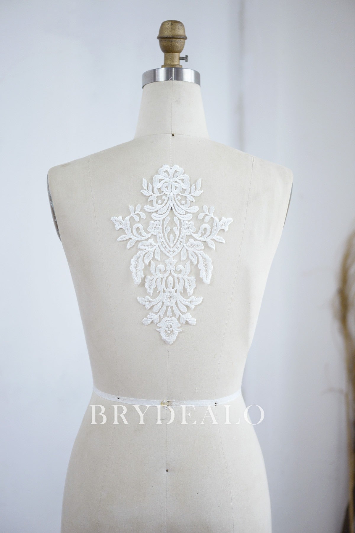 Symmetrical Abstract Bridal Lace Applique