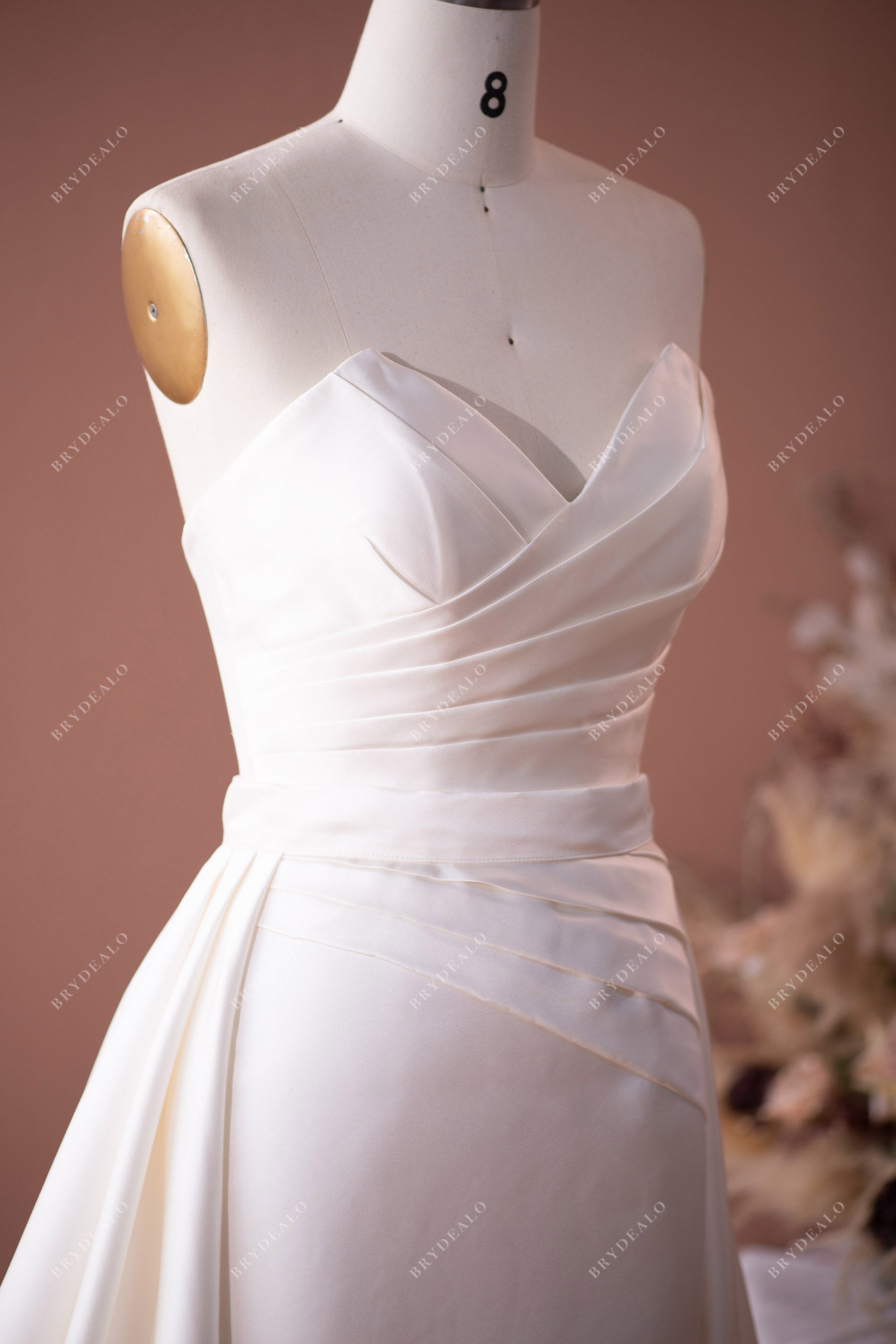 Test Buy | V-cut Neck Satin Wedding Dress with Detachable Overskirt