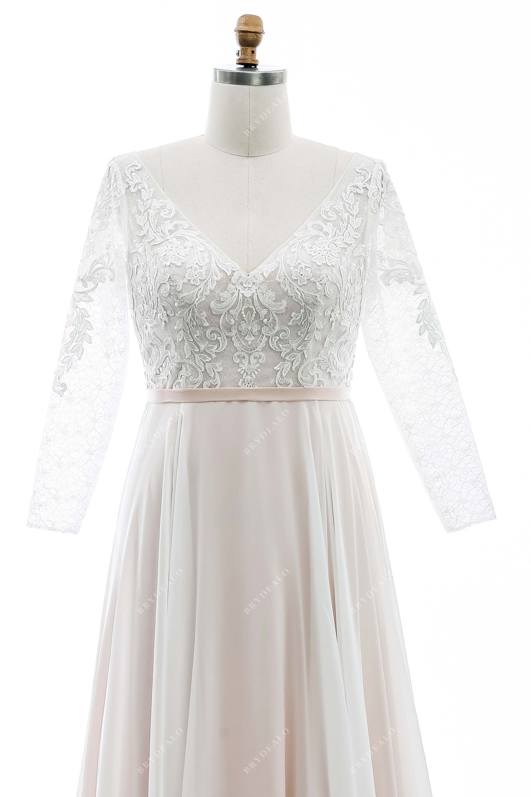 V-neck lace bohemian wedding dress