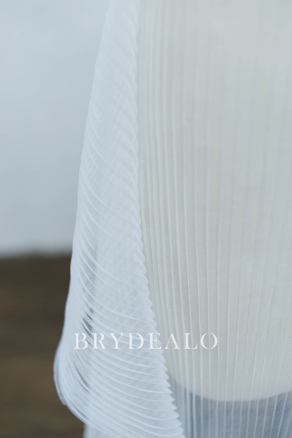 Best Wholesale White Soft Pleated Tulle Fabric