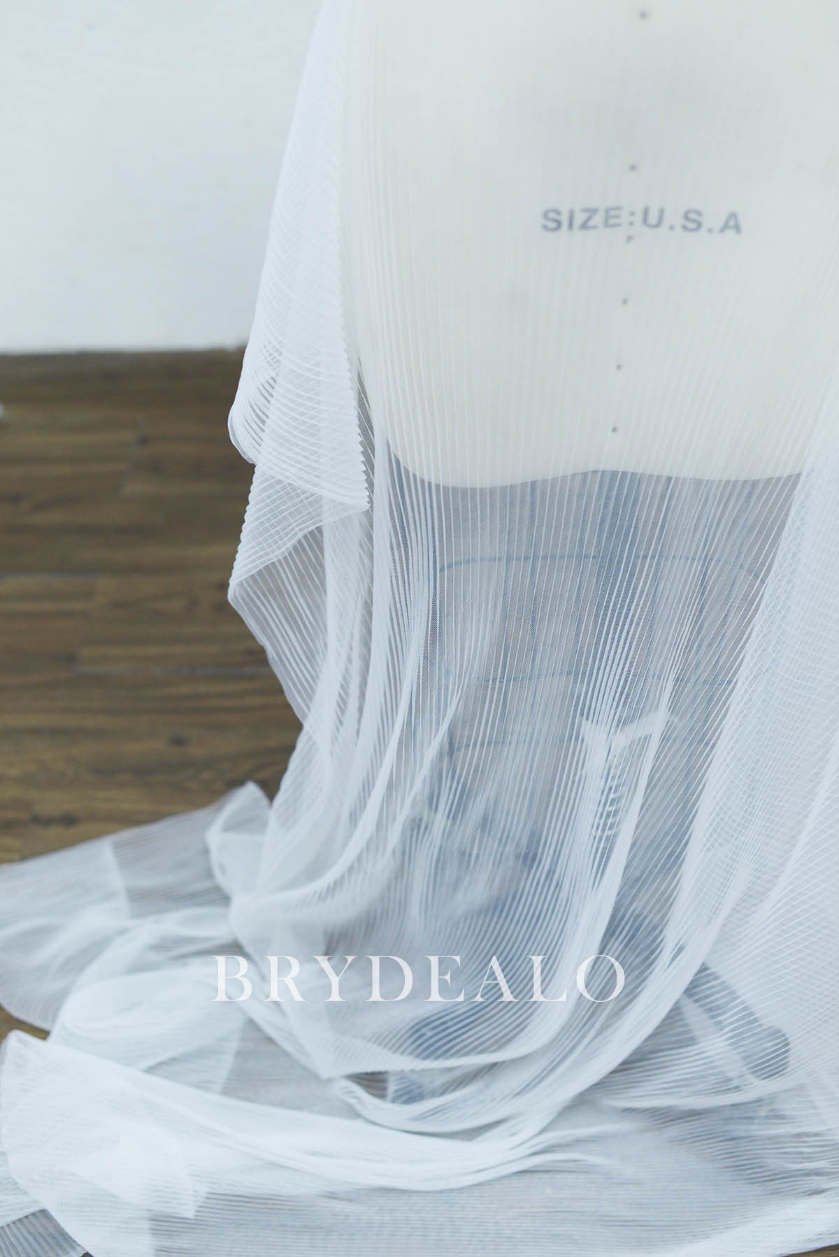 Wholesale White Soft Pleated Tulle Fabric