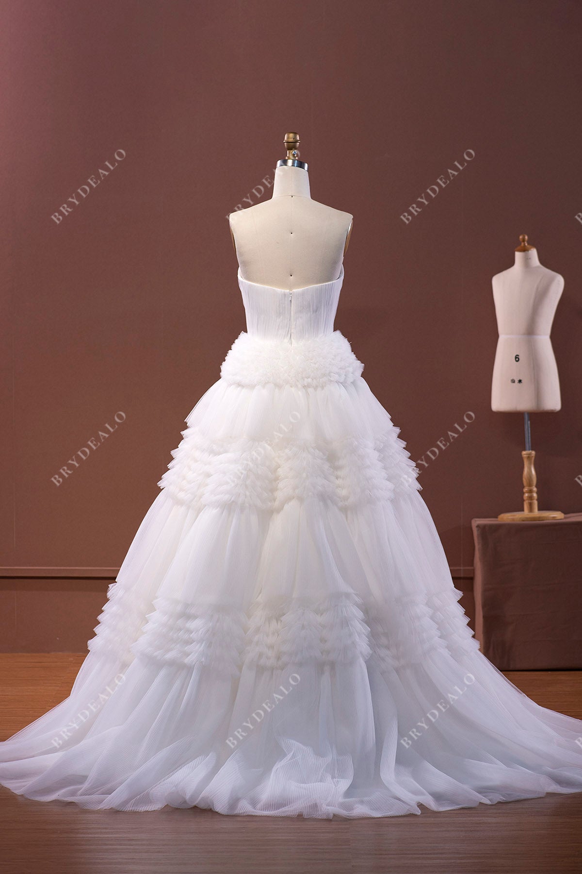 ball gown strapless bridal dress