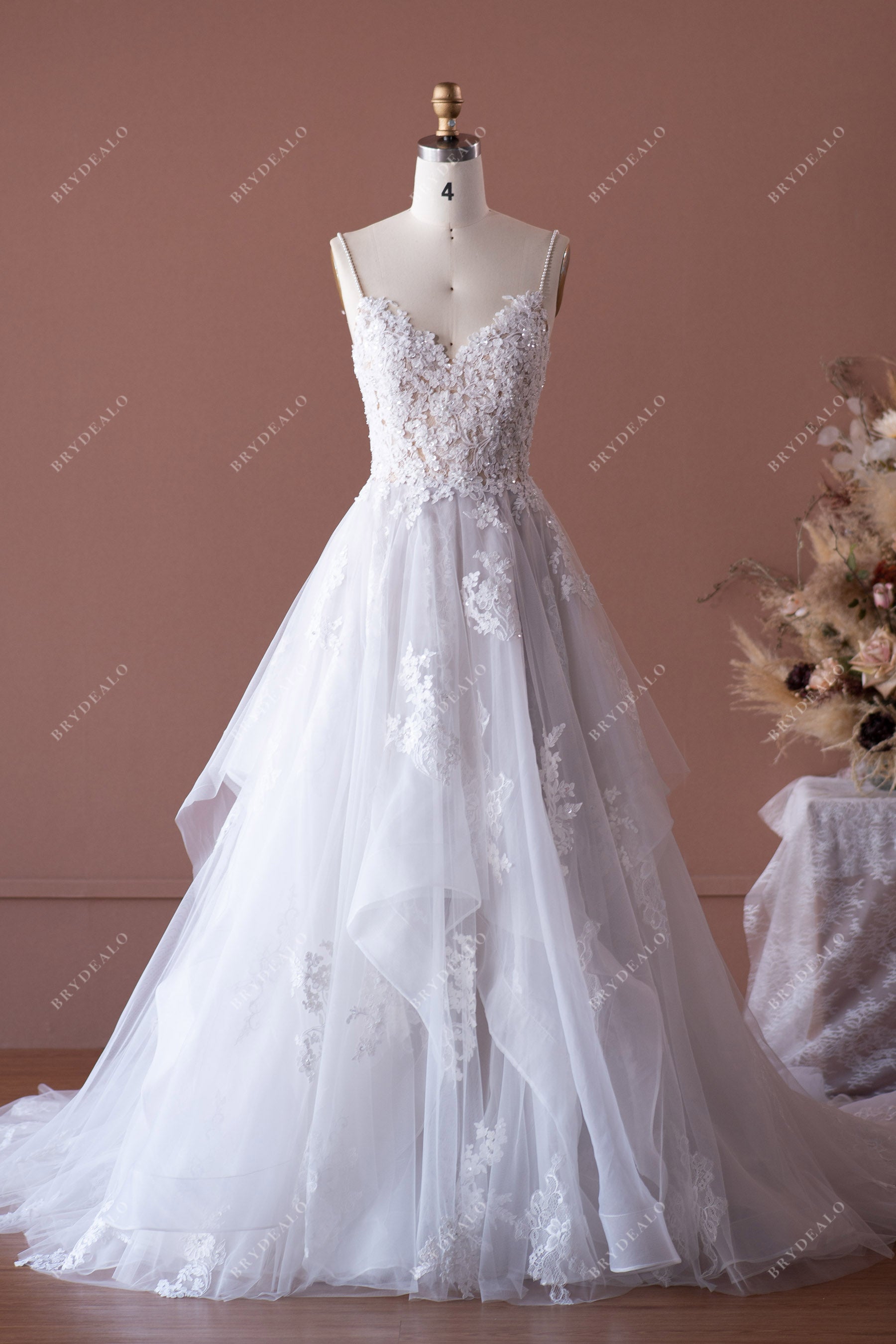 Spaghetti Strap Lace Puffy Ruffled Wedding Dress