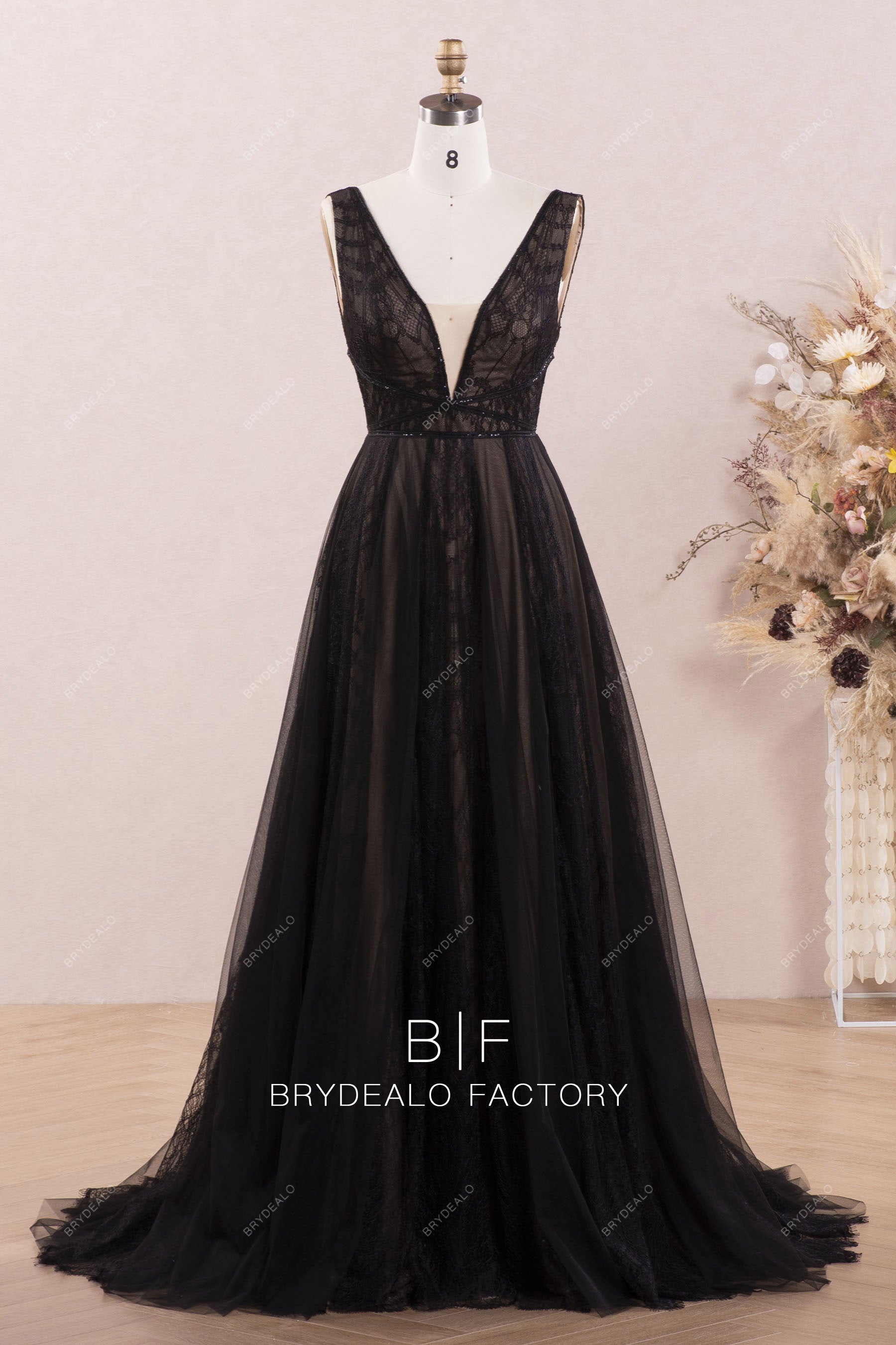 Sample Sale | Black Boho Plunging Lace Tulle Wedding Dress - As Picture / US 8/UK 10/EU 38 Sample Sale | Black Boho Plunging Lace Tulle Wedding Dress - As Picture / US 8/UK 10/EU 38